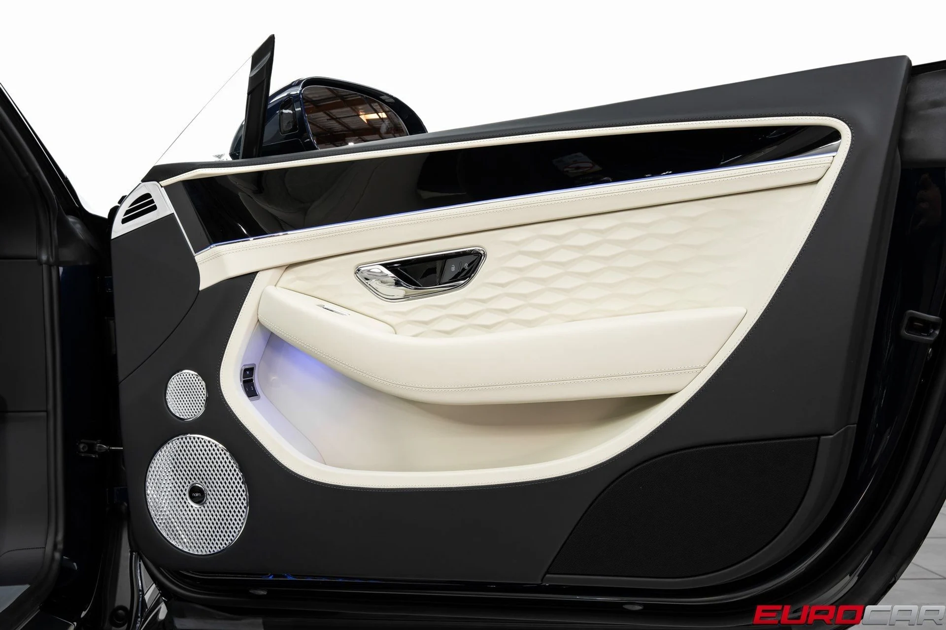 mph023_3004507819_image_24_55d9171dc4