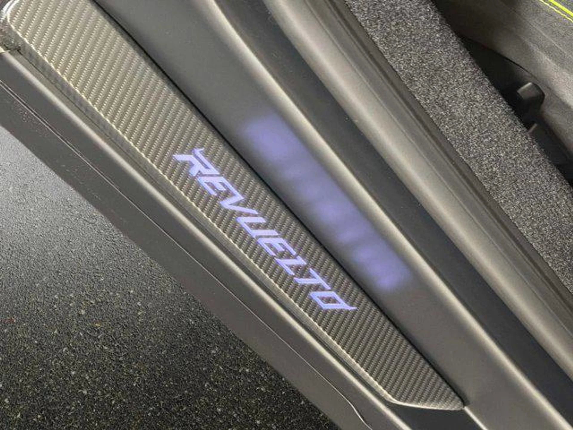 mph023_3004998289_0r_X_Dvujk_N_Sb_C5o_U_Ph_Lk_Cp_XCBE_6faaf4b21b