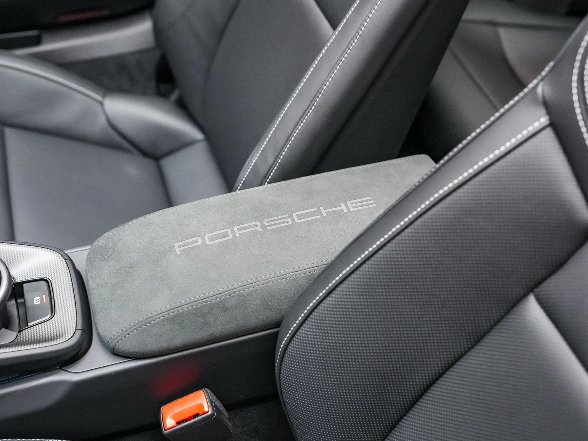 mph023_3007507558_988c838d4301257e10716dcf2ecbd6cdx_fb7ff70a3f