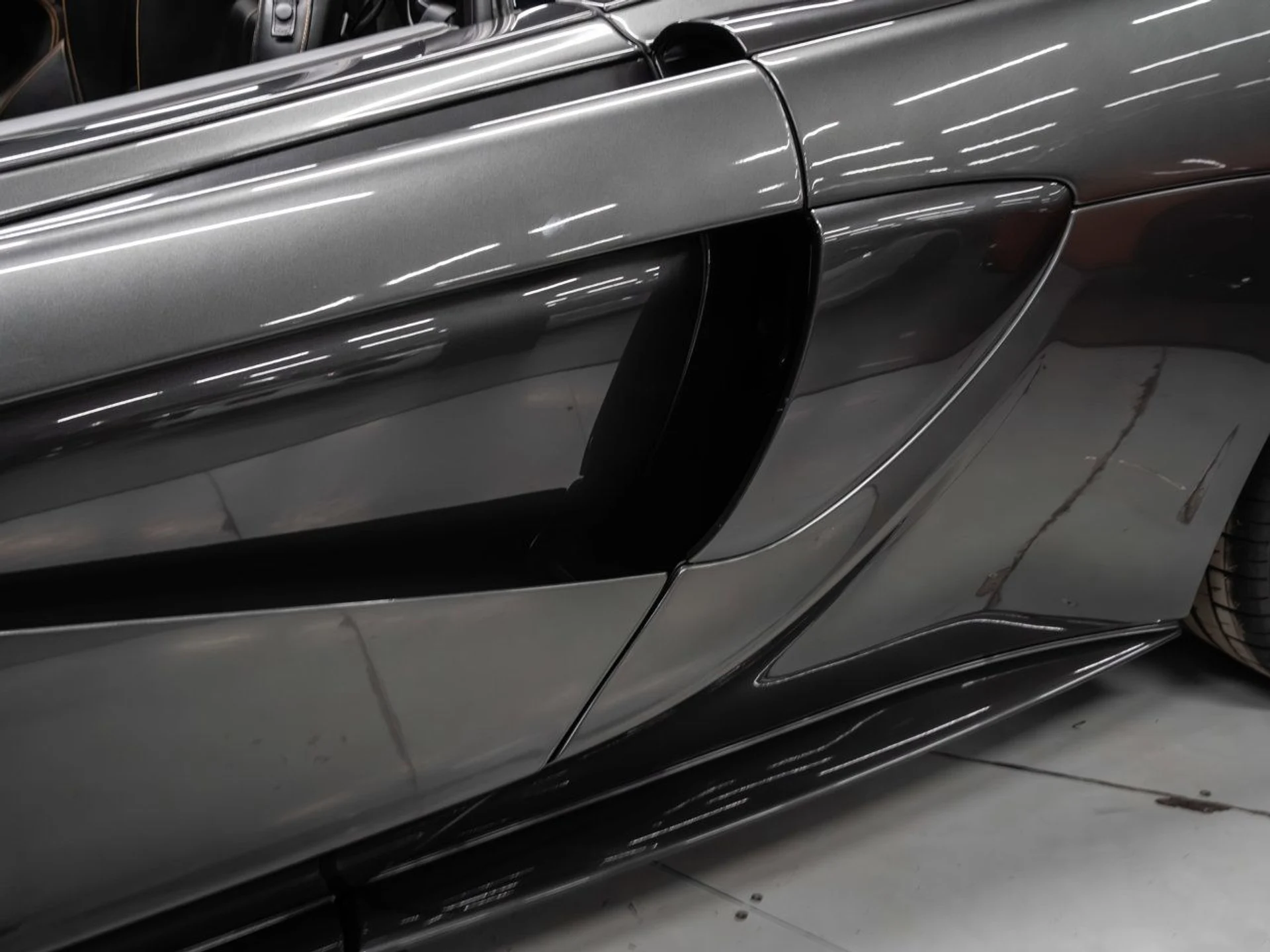 mph023_3013725674_mclaren_570s_2018_df950eb7fd