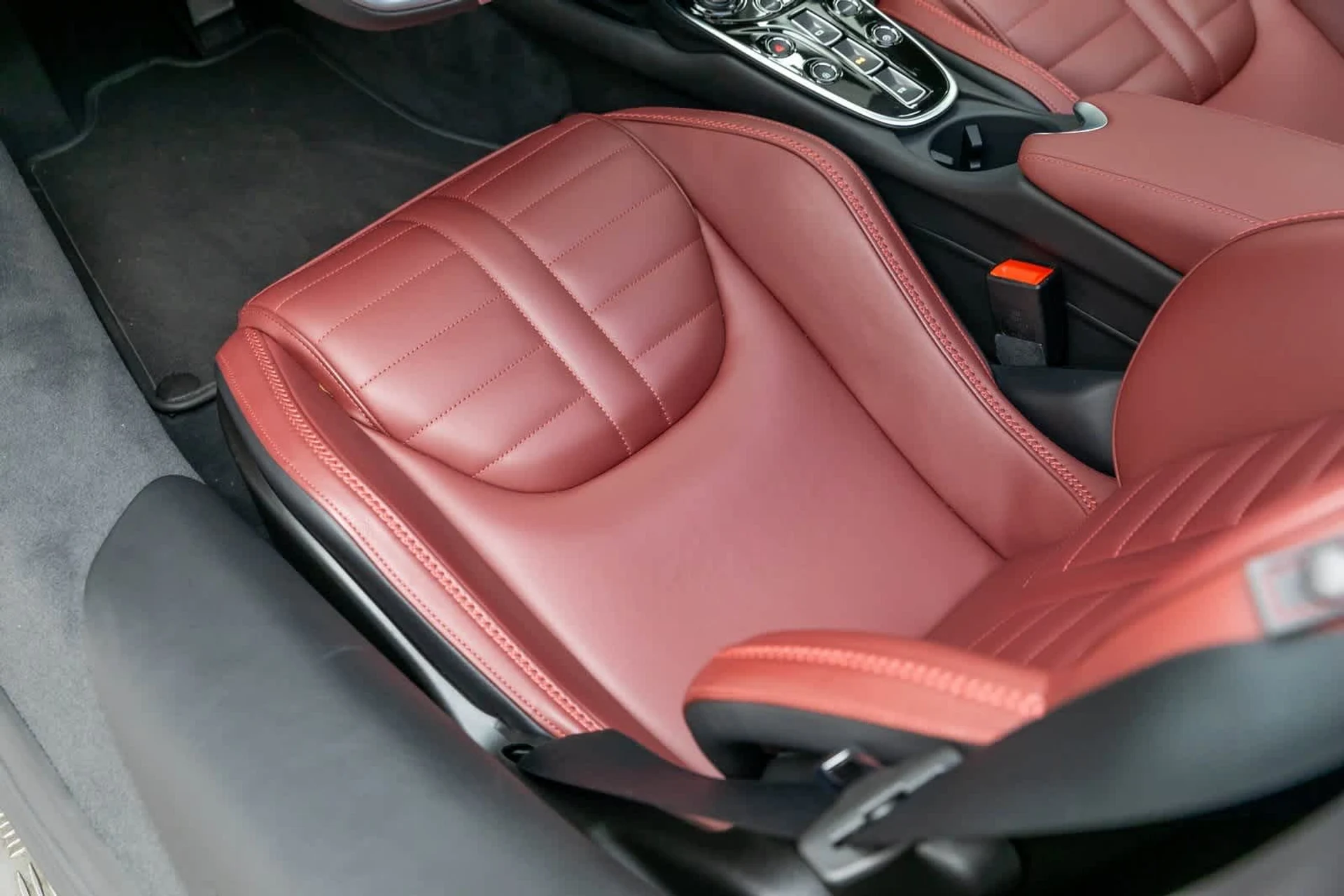 mph023_3013920539_24_0c9fbb7902