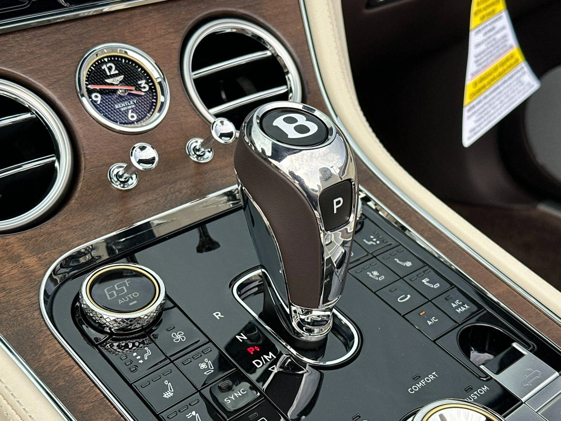 mph023_3015819322_New_2026_Bentley_Continental_GTC_1772028525_8e8a74cb01