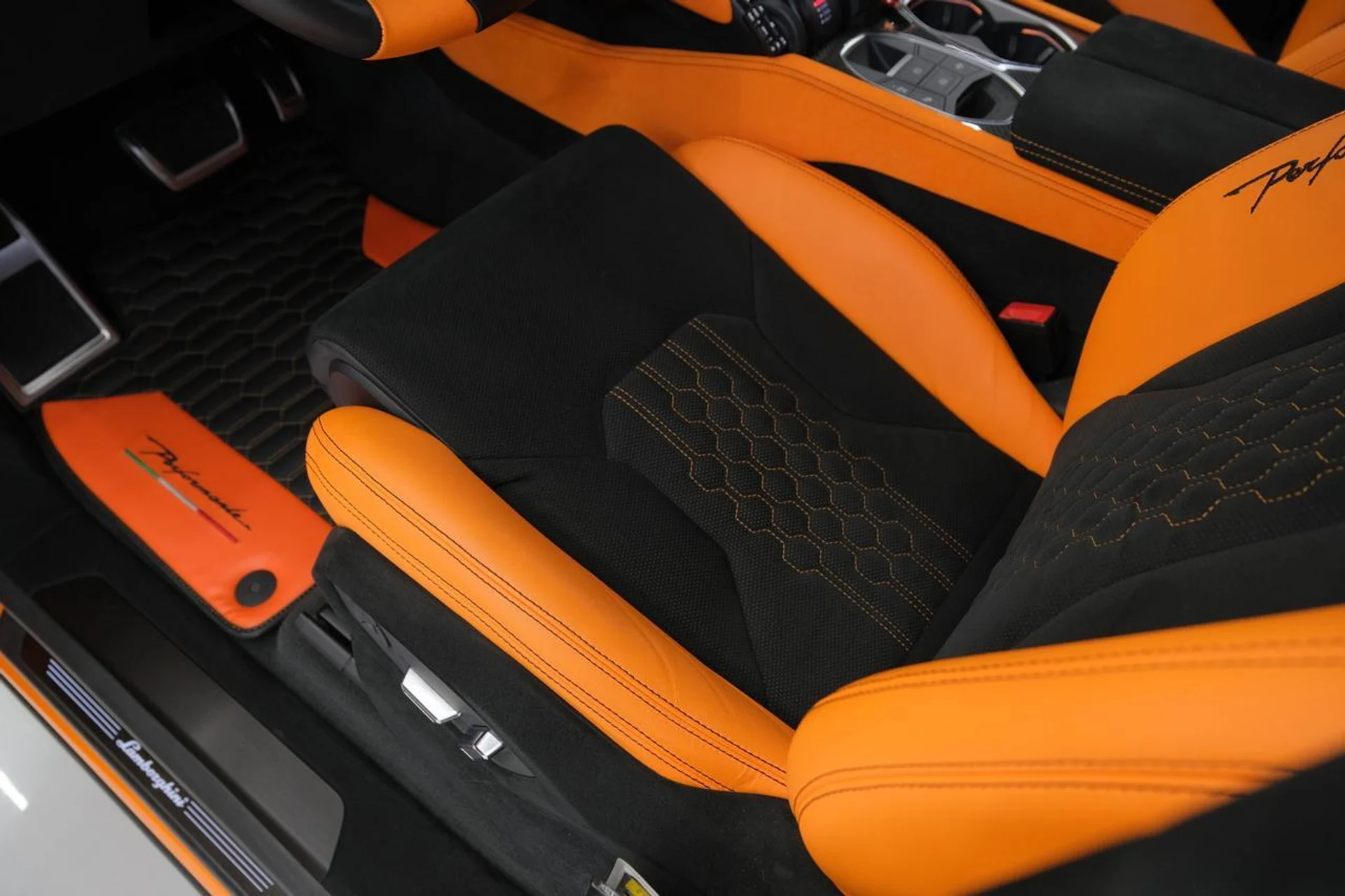 mph023_3016892213_4ba28bf531f1b046615aa8baf38dc843_c83bb1bf27