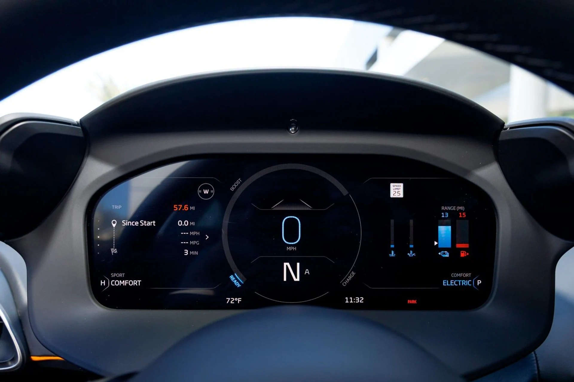 mph023_3024974547_602_p24_l_08b8bb5536