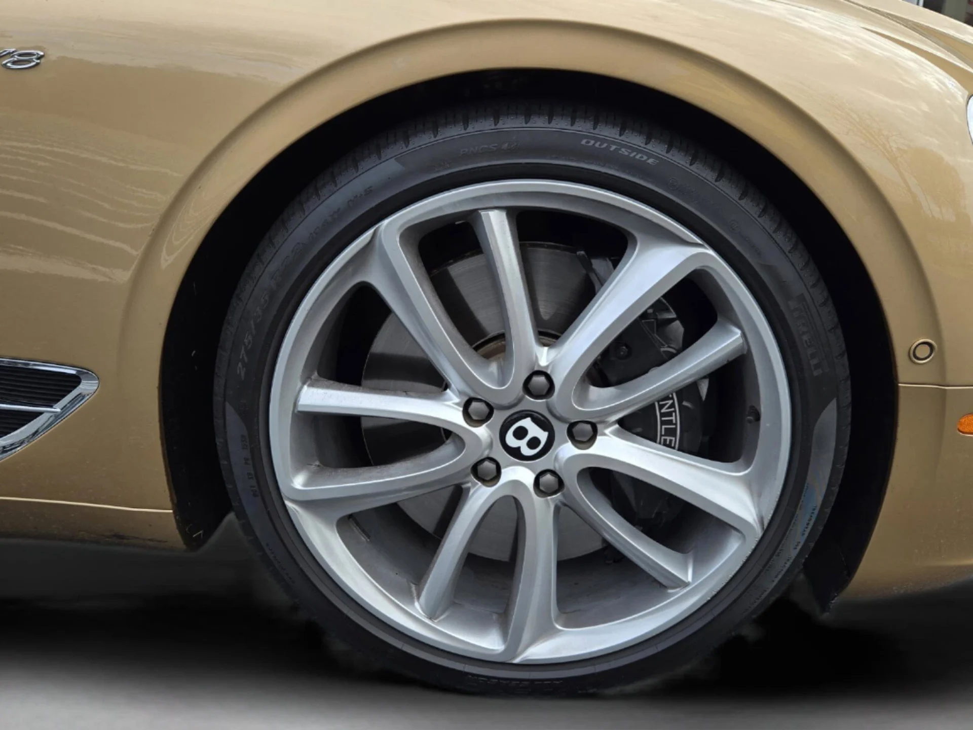 mph023_3025954618_5a2773a153c861f226c8fb30ab4e5827x_c82edeeb5c