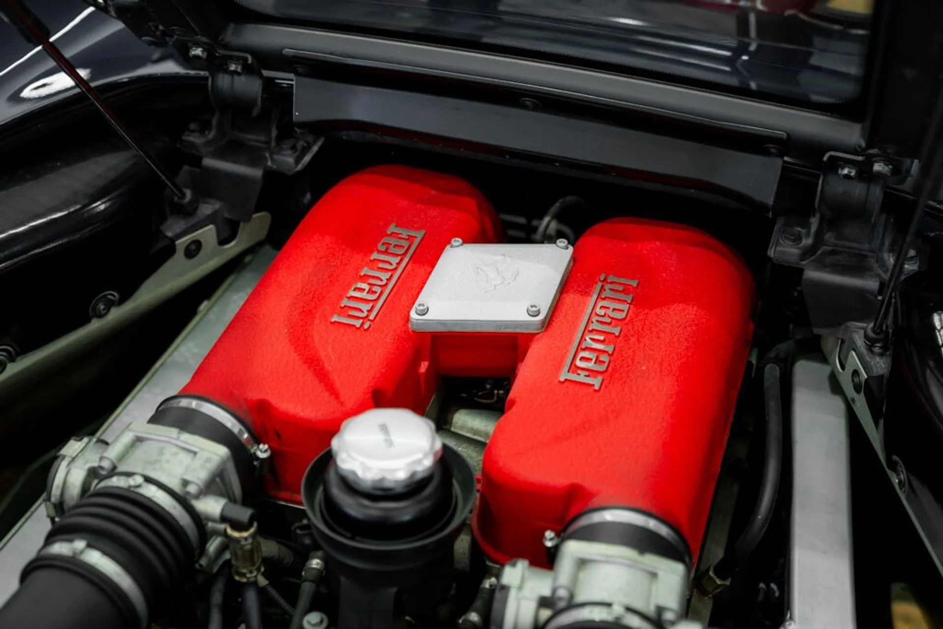 mph023_3029774939_ferrari_360_2004_jpg_v_1781030536_72cb2091e4
