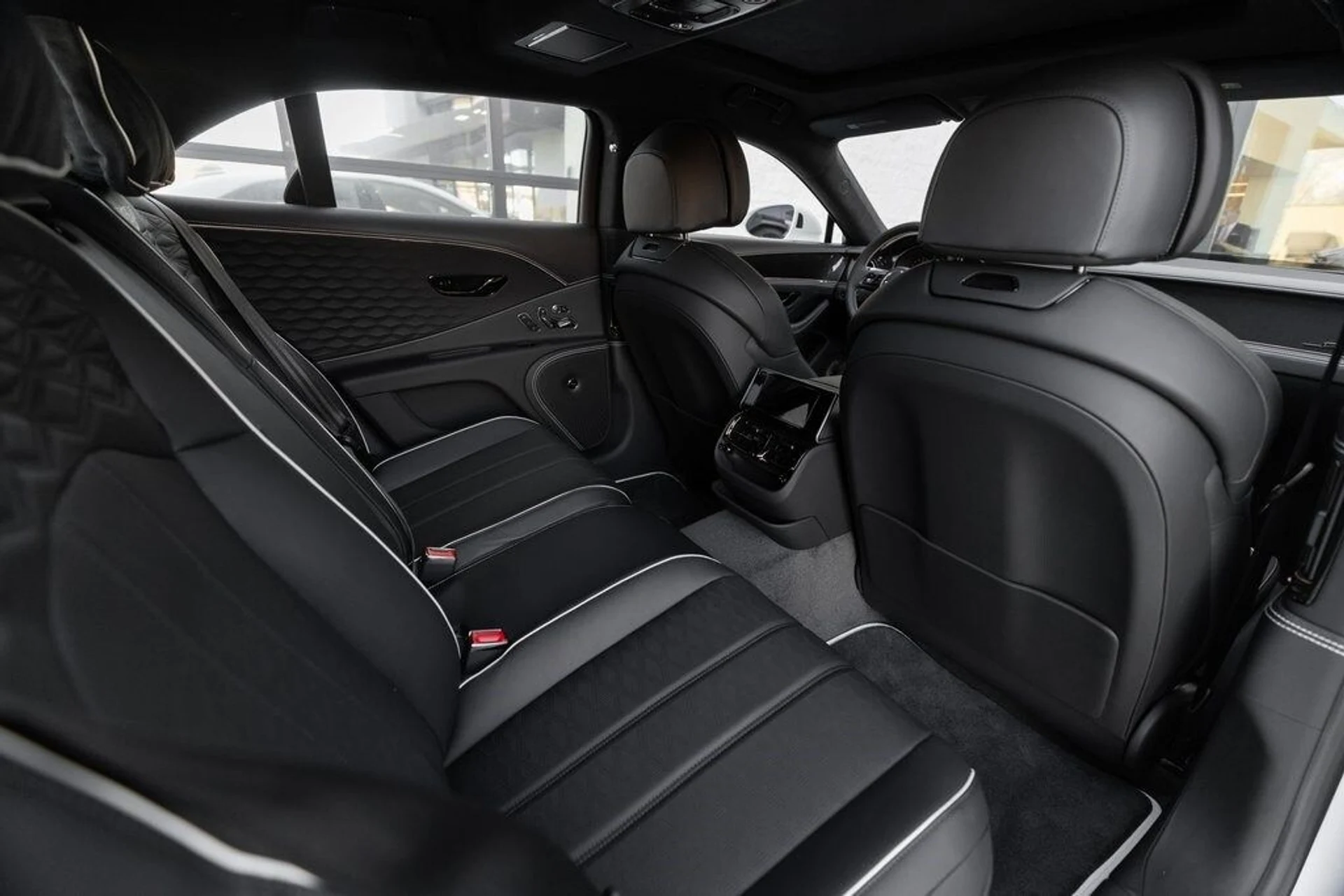 mph023_303307470_2f116173bf4a69e451df75dad0797e79x_b0a5691729