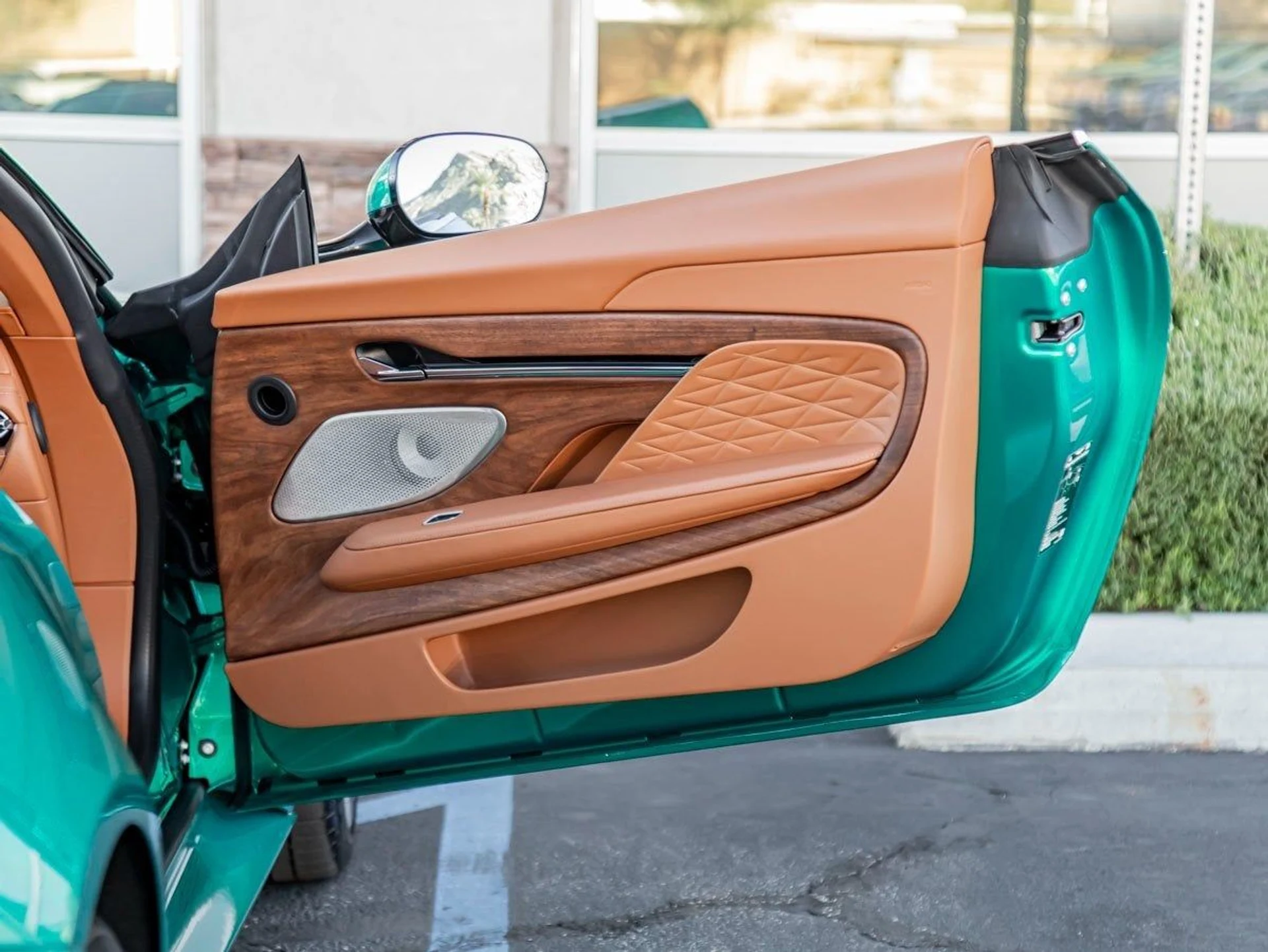 mph023_3033311037_24_f1038a32b0