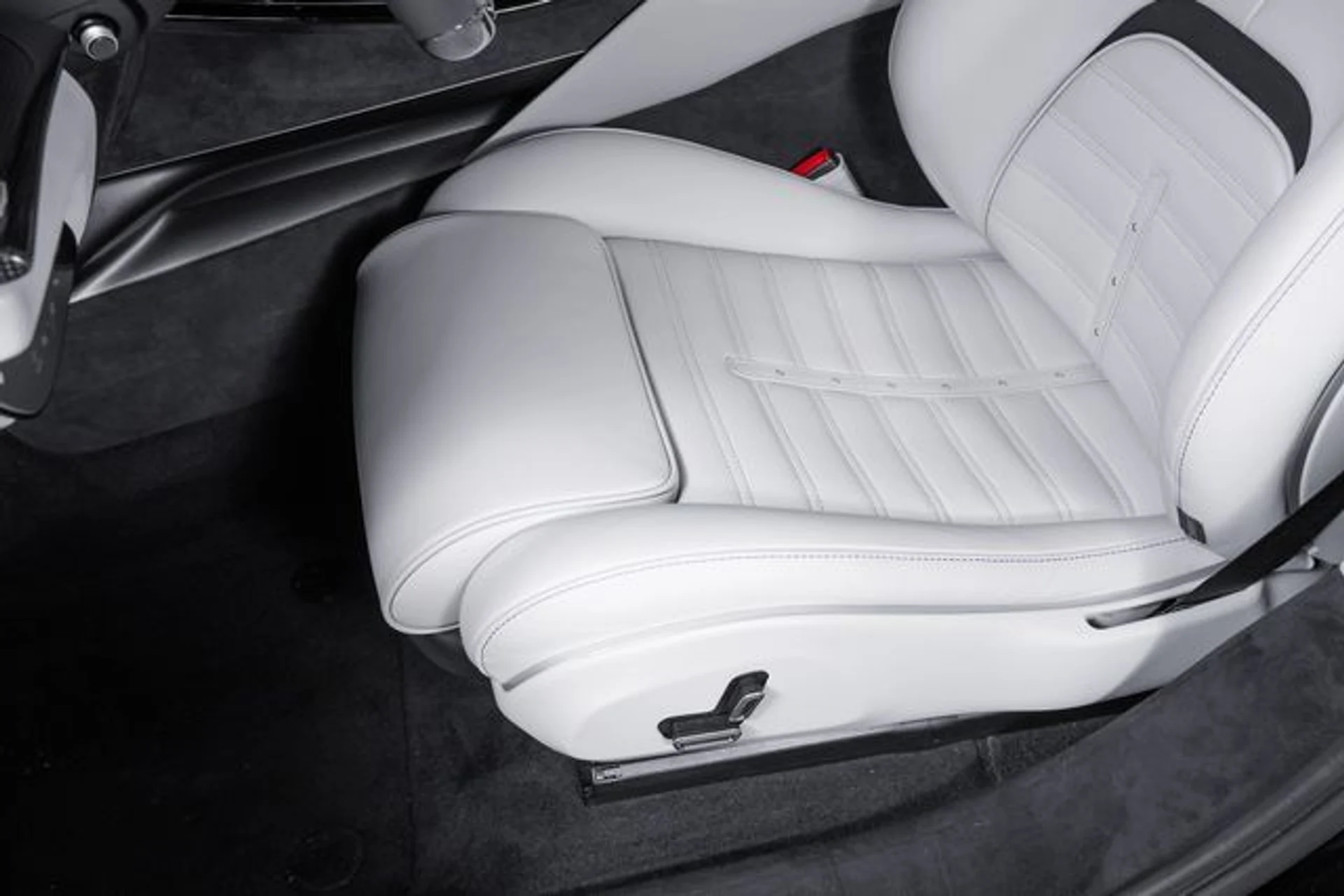 mph023_3040458098_14967a52d05e3471b040d891721f5d91x_20f4b113e4