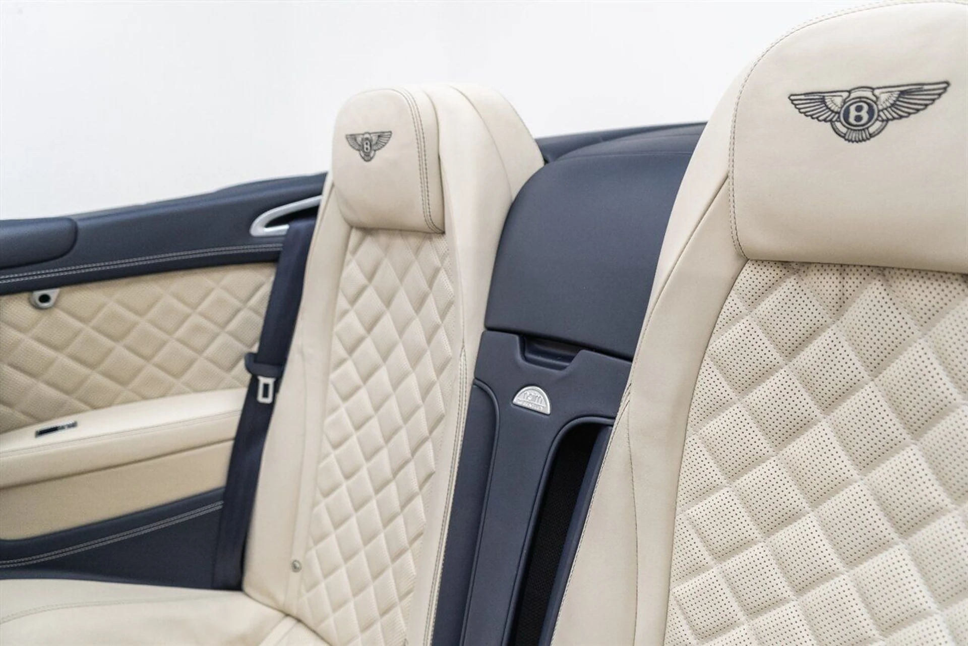 mph023_3050747961_737ea8505e_1280_68e4668ab9