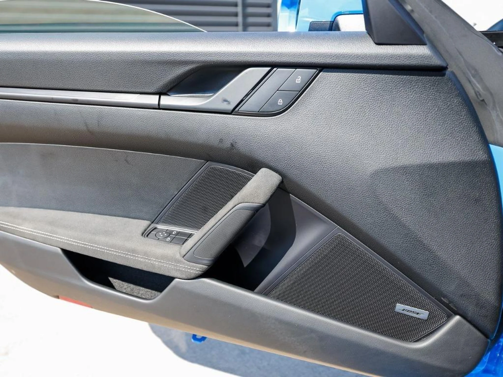 mph023_3051380196_O_9y_Ew_Iaqm7tl_Z7n_Wed_V_Lj_U_Uak_Q_d106023274