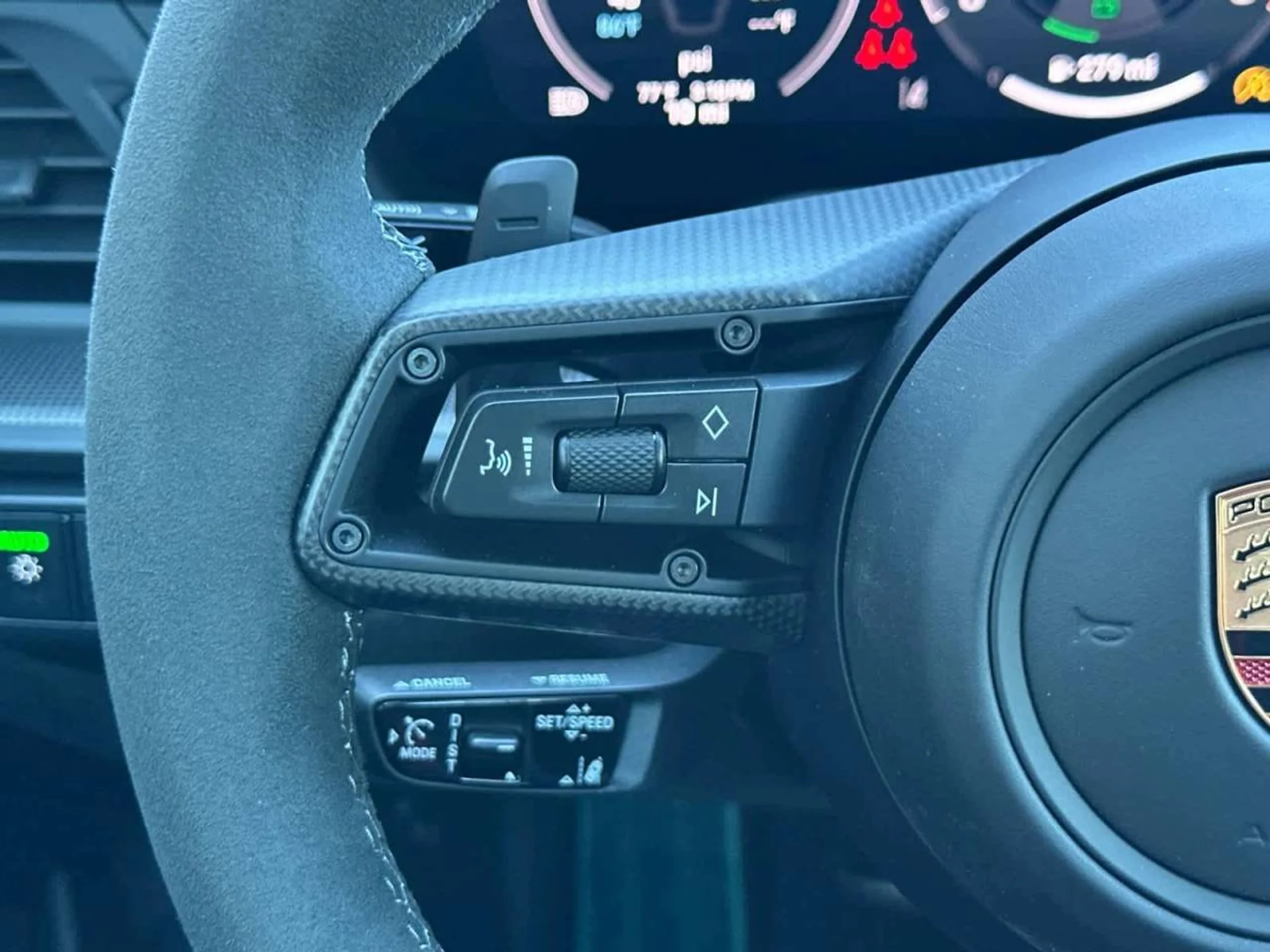 mph023_3053830371_24_aee310988b