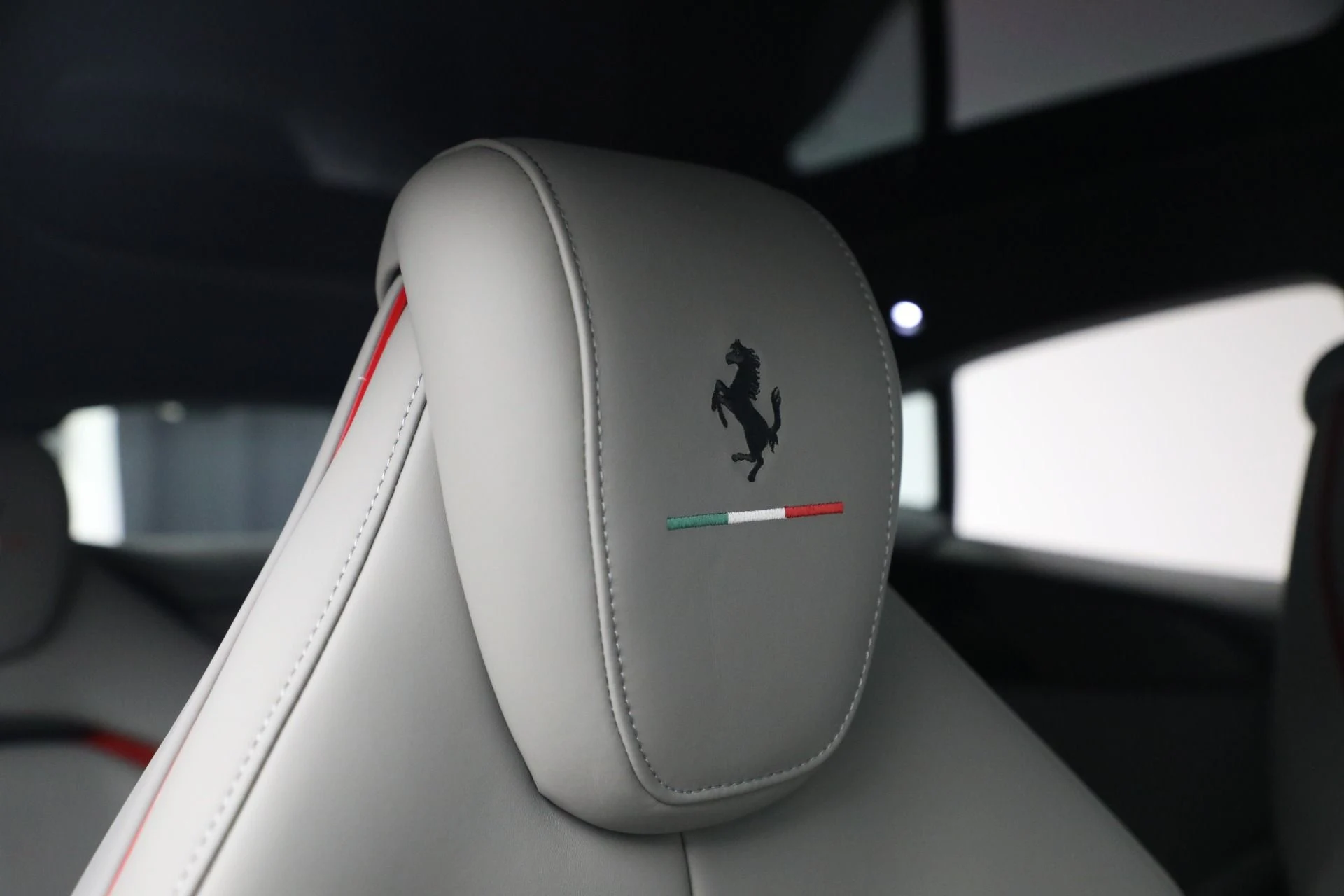 mph023_3055680648_Used_2025_Ferrari_Purosangue_1774121849_1aedb05130