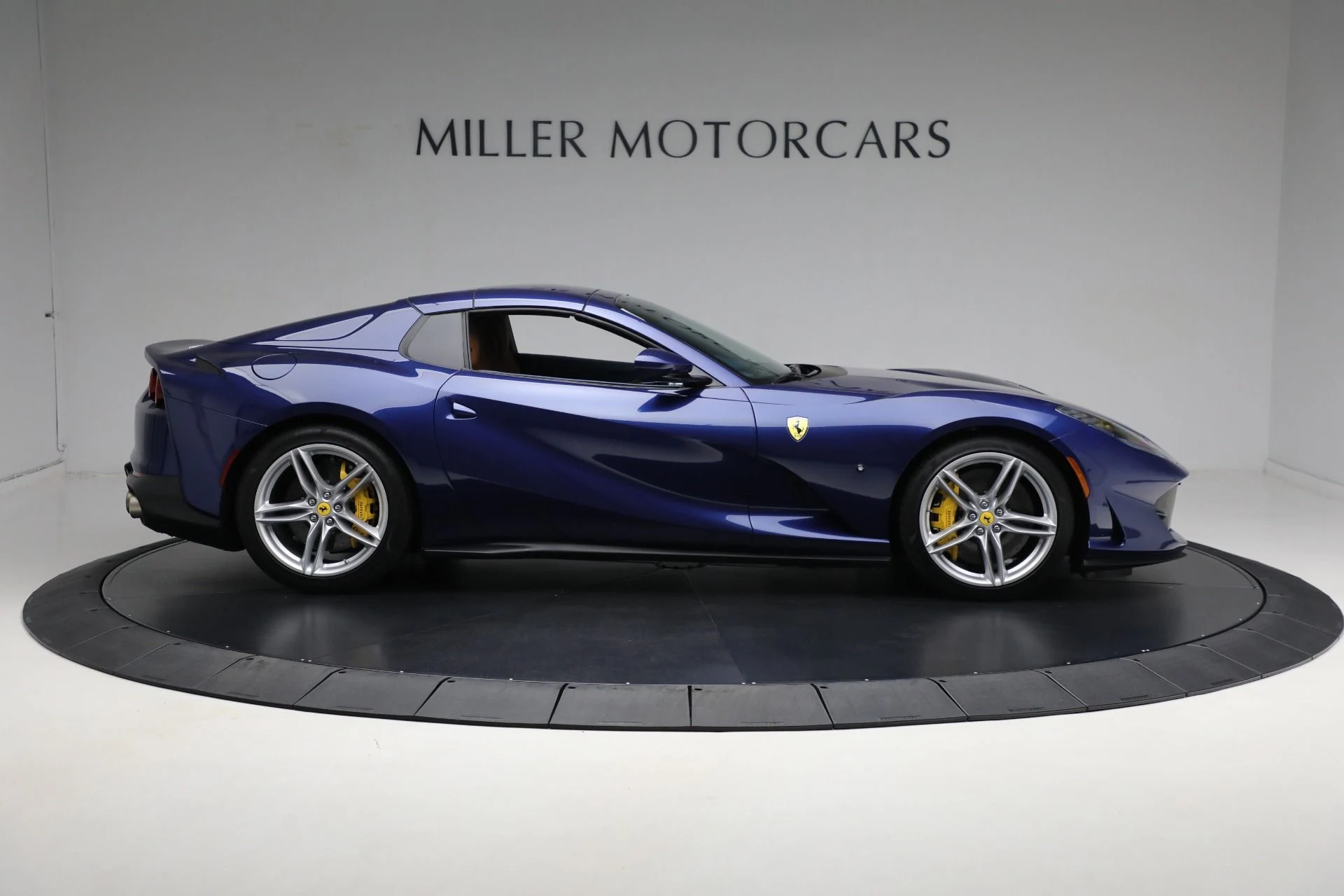 mph023_3059694523_Used_2023_Ferrari_812_GTS_65008e6f4b