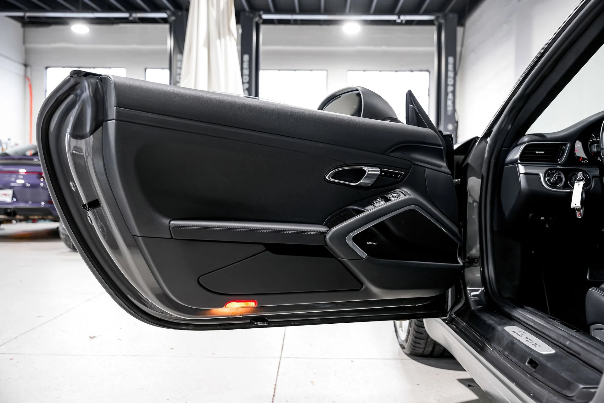 mph023_308491874_3f3581a230622b06f963d1dff5264c22x_af02bc7343