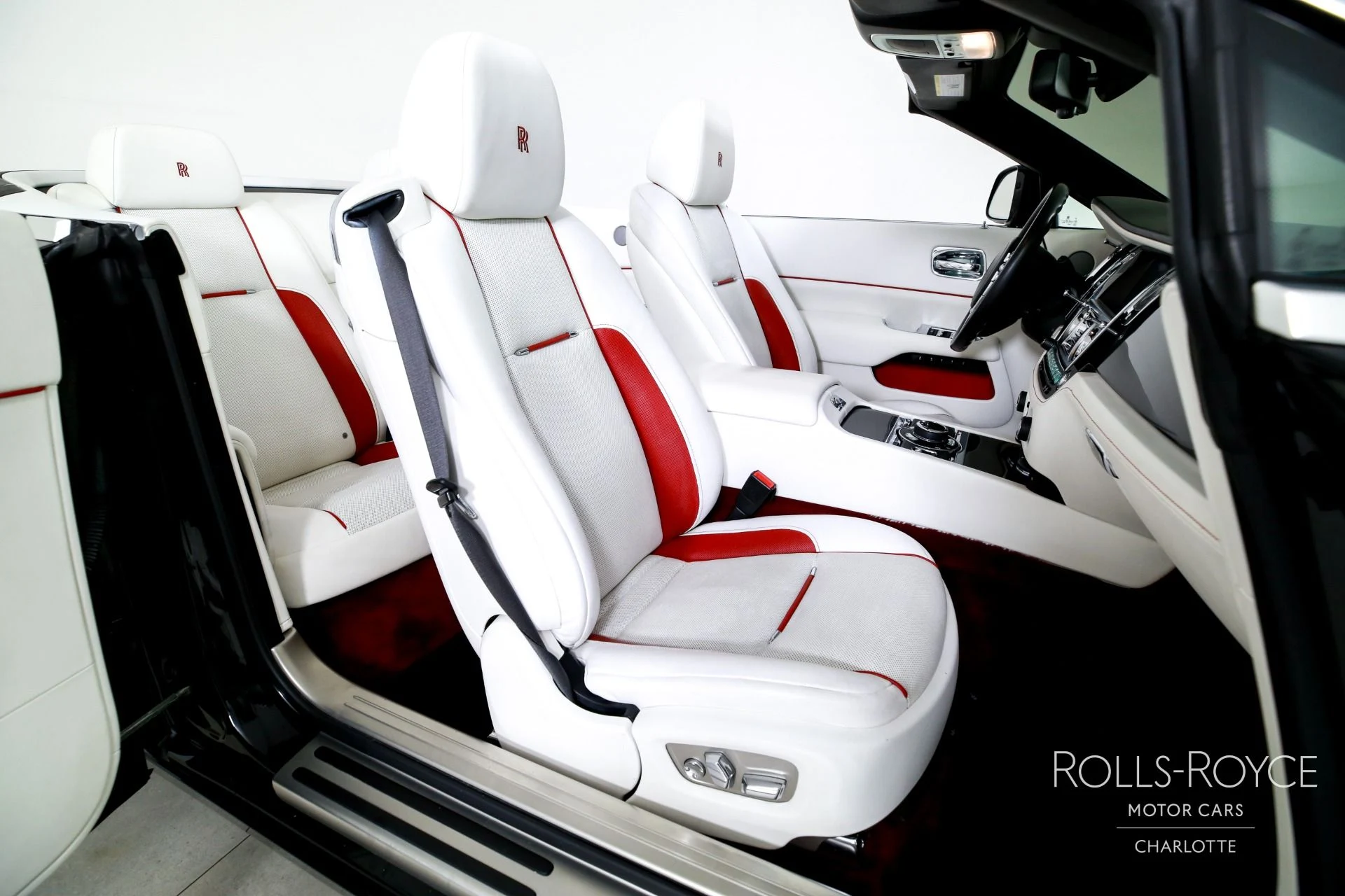 mph023_3088284731_Used_2017_Rolls_Royce_Dawn_1781216555_b1d331495d