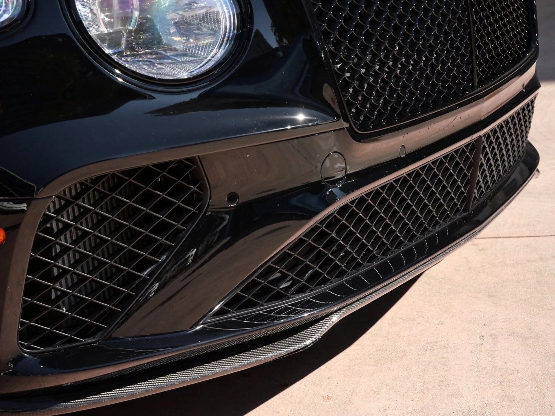 mph023_3090756975_9e43780f46a9f943b5a2d840c2c1b92bx_cf20e59f4e