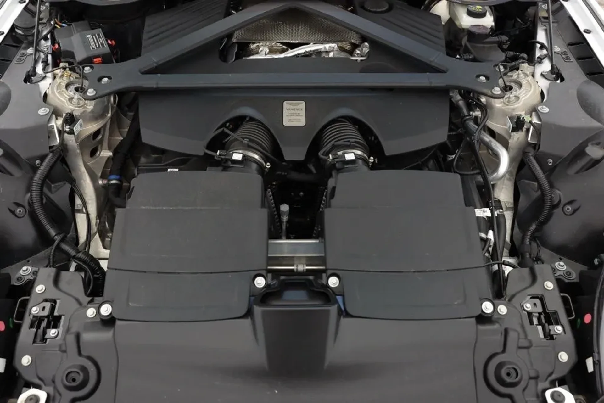 mph023_309228376_nxswt23dwydwrsyz85zhvv78b4t1_d5699f3299