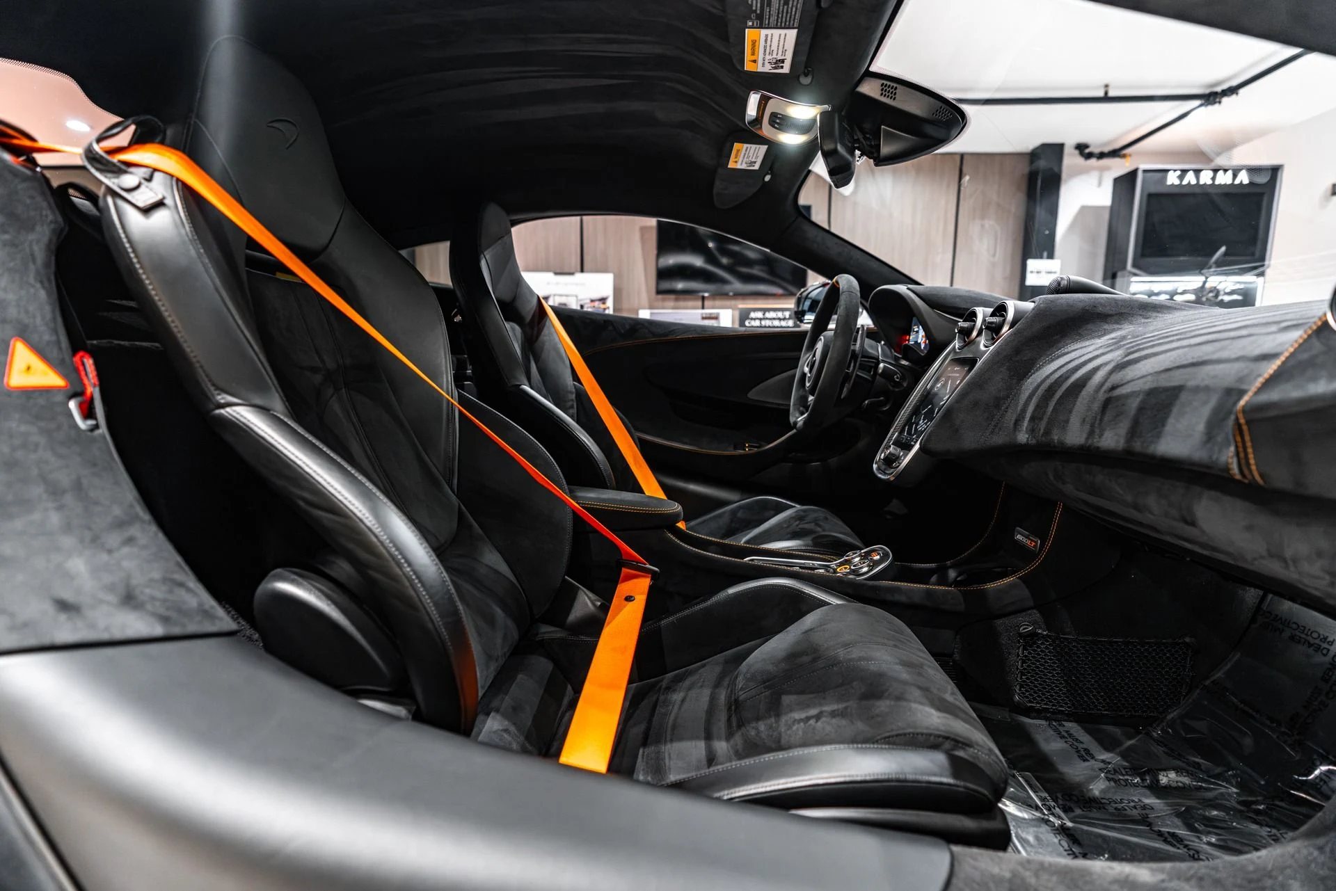 mph023_3097909059_13105_p24_l_43ba77b71a