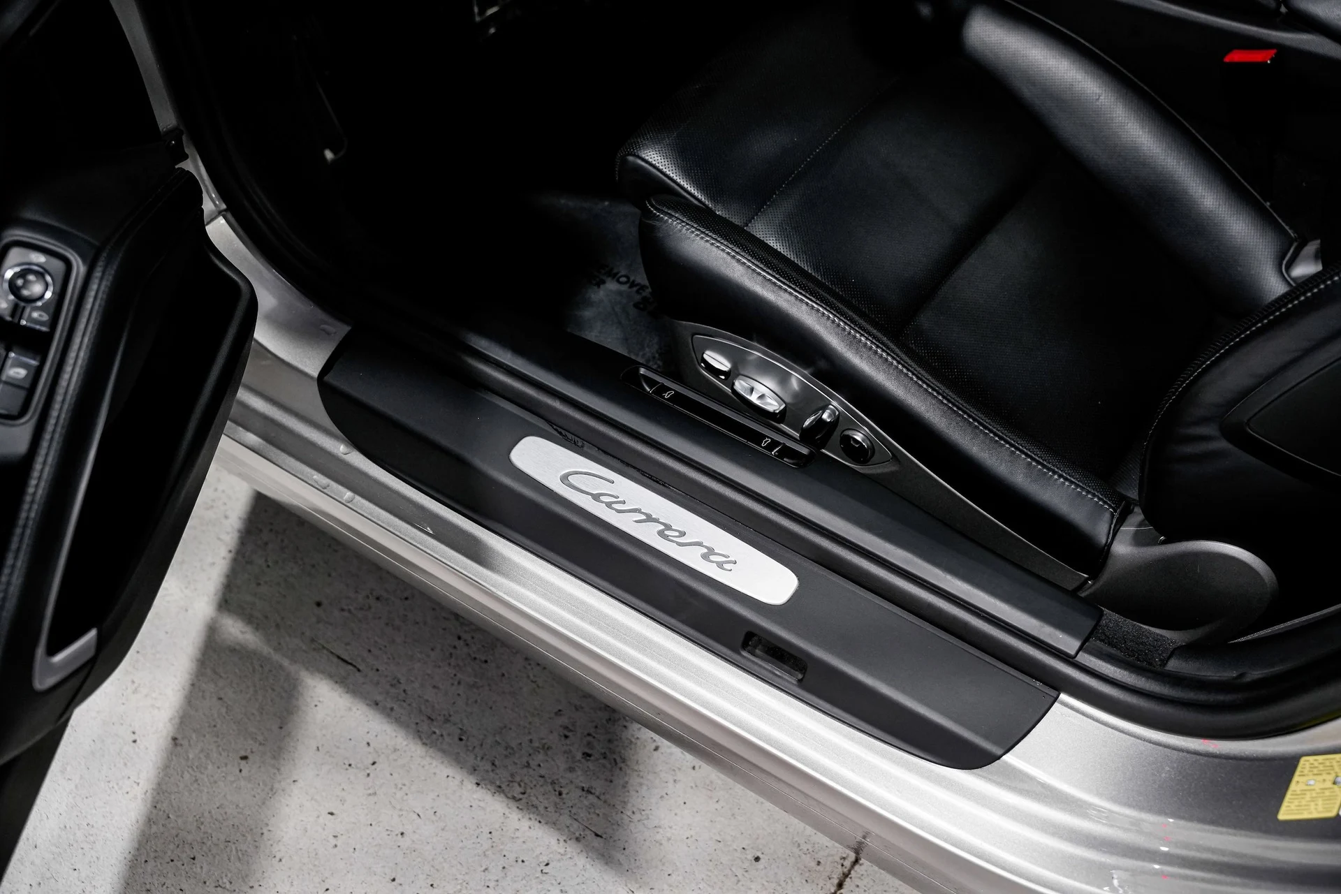 mph023_309968842_0554d00504f7b14396306b43c91044c9x_4ca4934c73