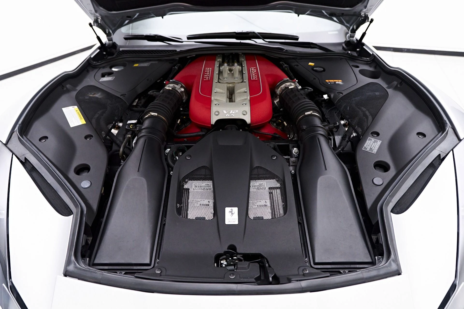 mph023_3099903807_Used_2020_Ferrari_812_Superfast_Base_1753754444_7c7c9f87b6
