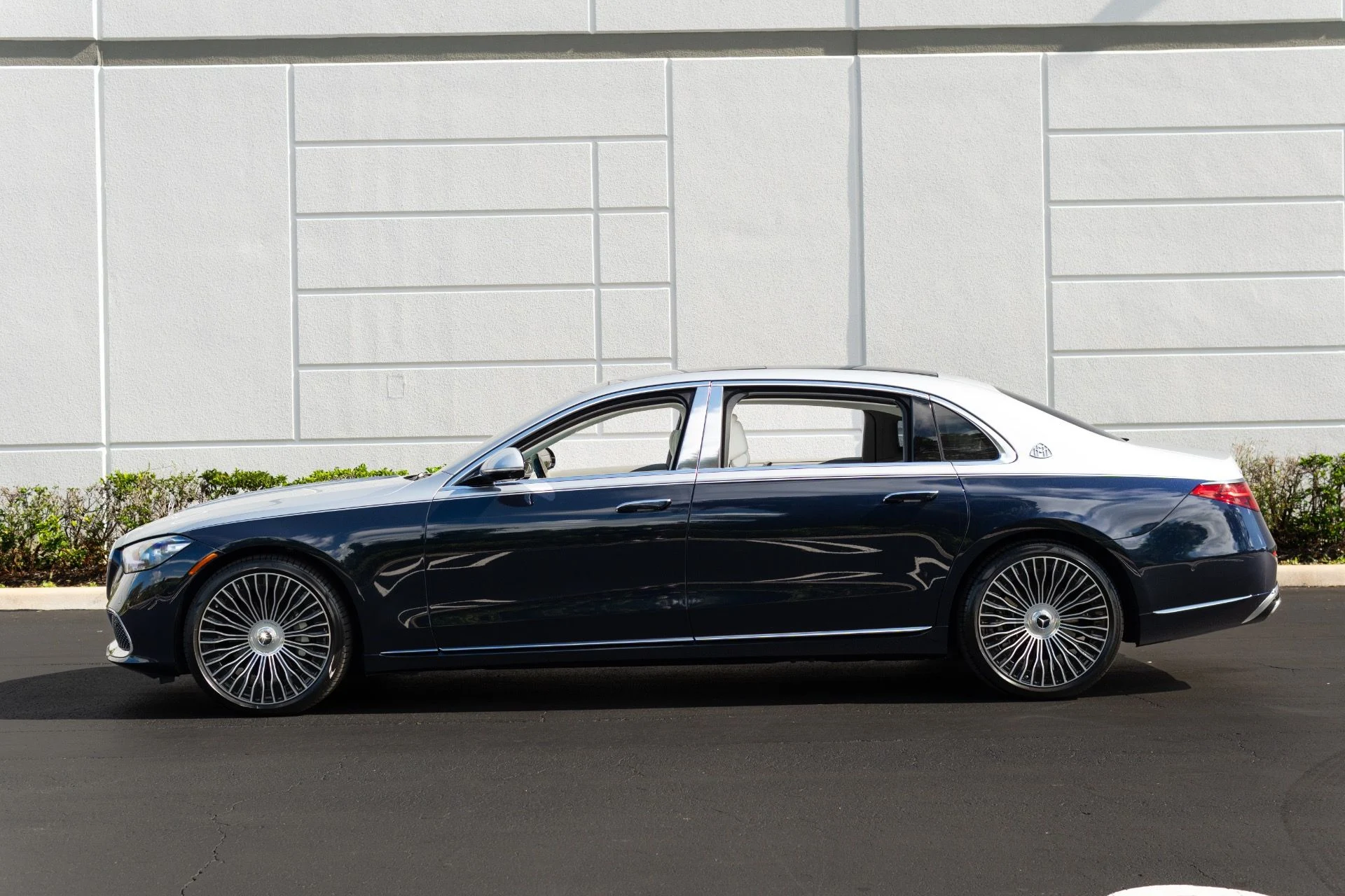 mph023_3104383520_Used_2022_Mercedes_Benz_S_Class_Mercedes_Maybach_S_580_4_MATIC_1769453531_4f044dd4c3