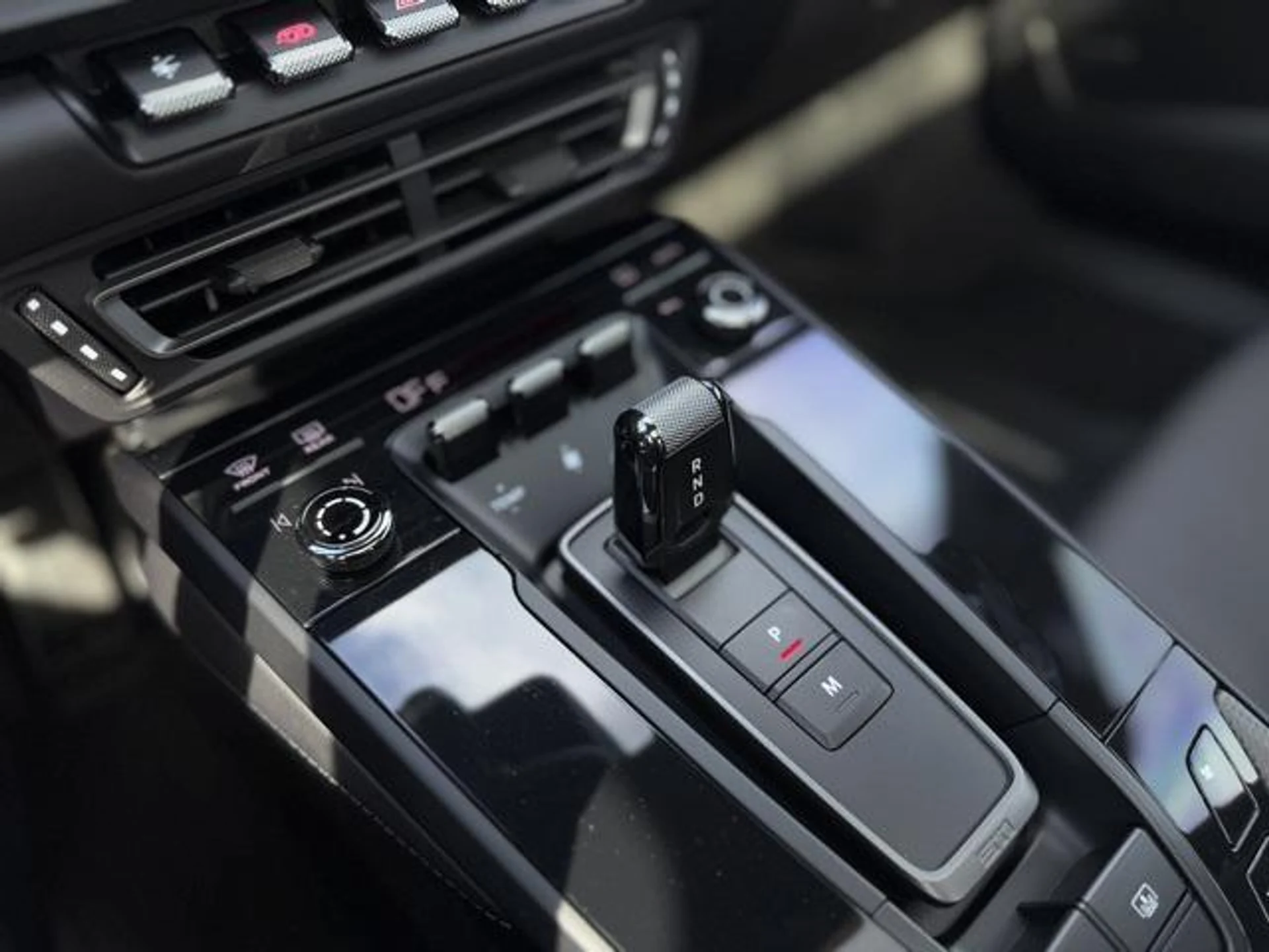 mph023_3115583260_DDL_Pft_Il_Gdfa_V_Uv_RZL_Yz_MXCND_I_003e3b7a91