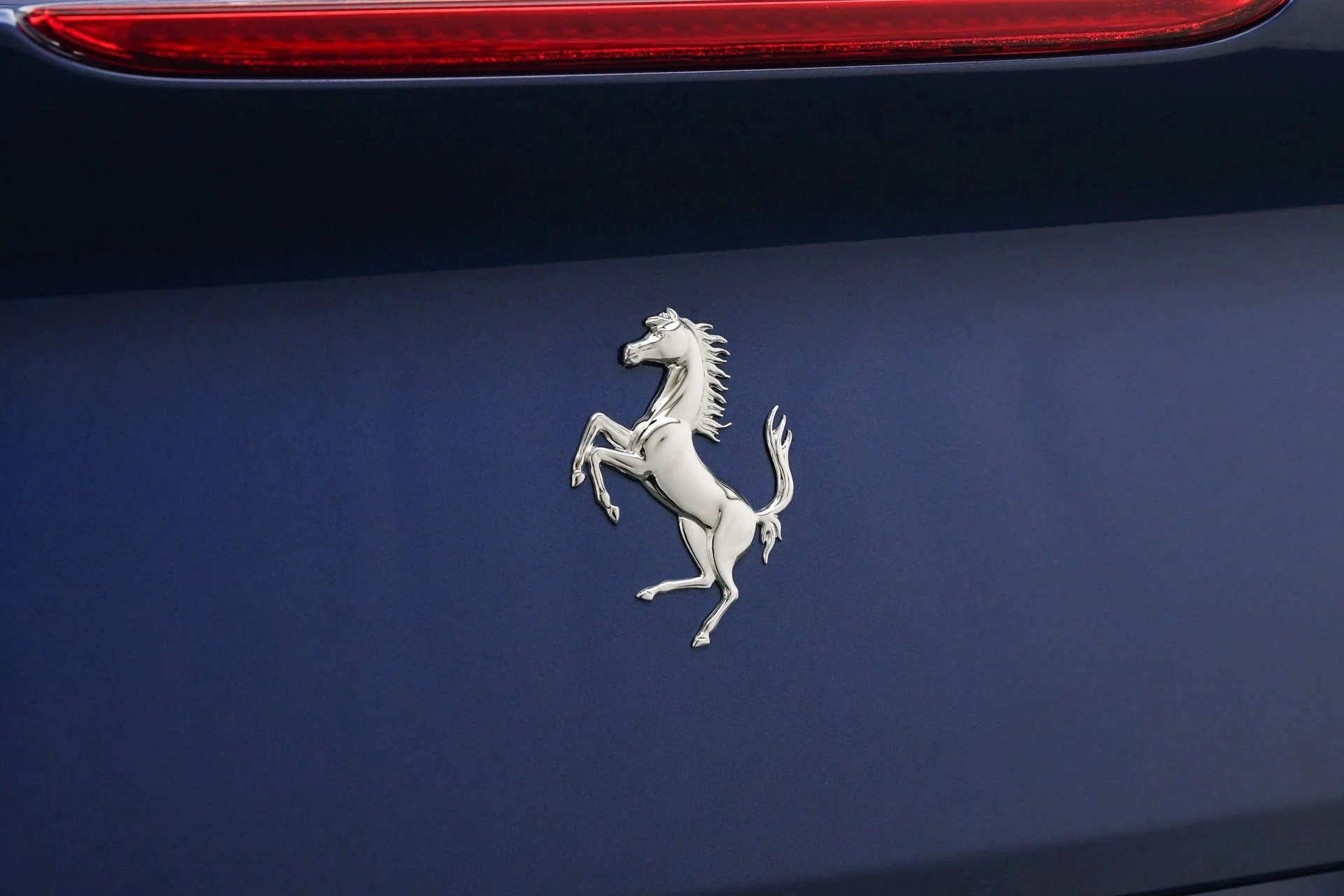 mph023_3117995627_0af13b8c5f5a44fda6d0e1cceaa3ea48_ba49695702