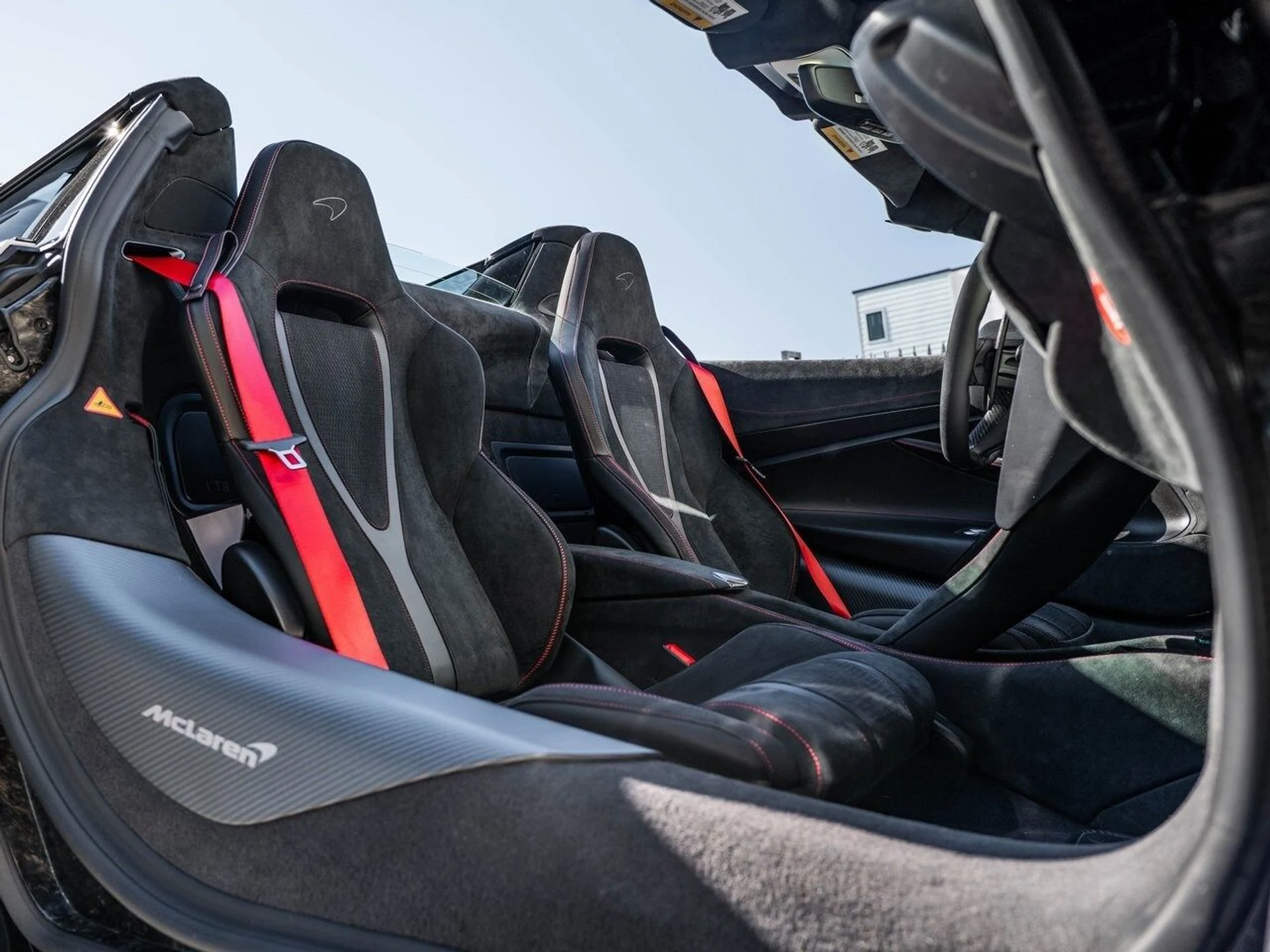 mph023_3123617263_40f1606c6d6f1e08c17977cae0d15203x_5d38ac70de