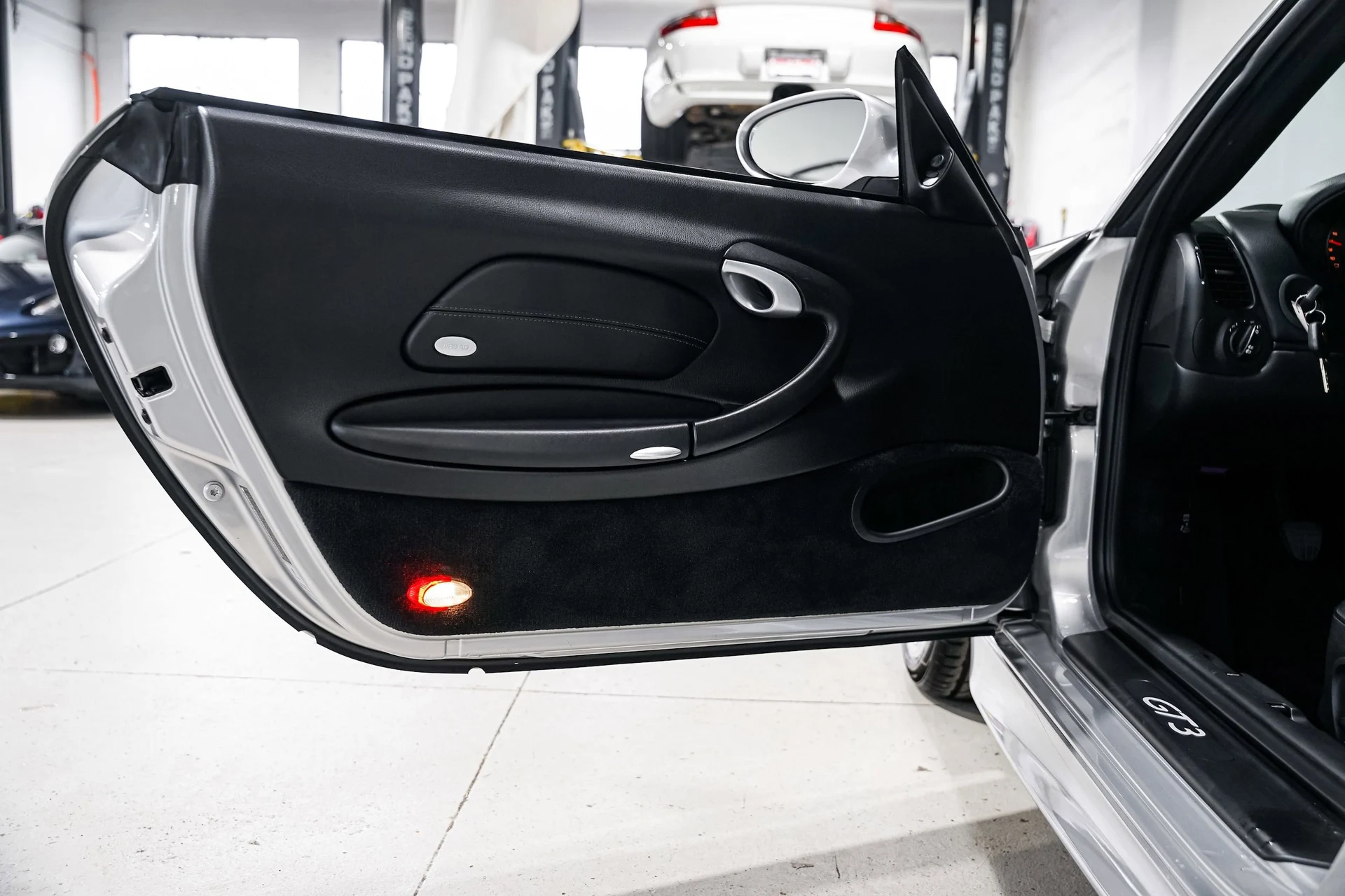 mph023_3137067092_5edafdb121f6f0dfe01ddd53ba8076dbx_0ac71727ca