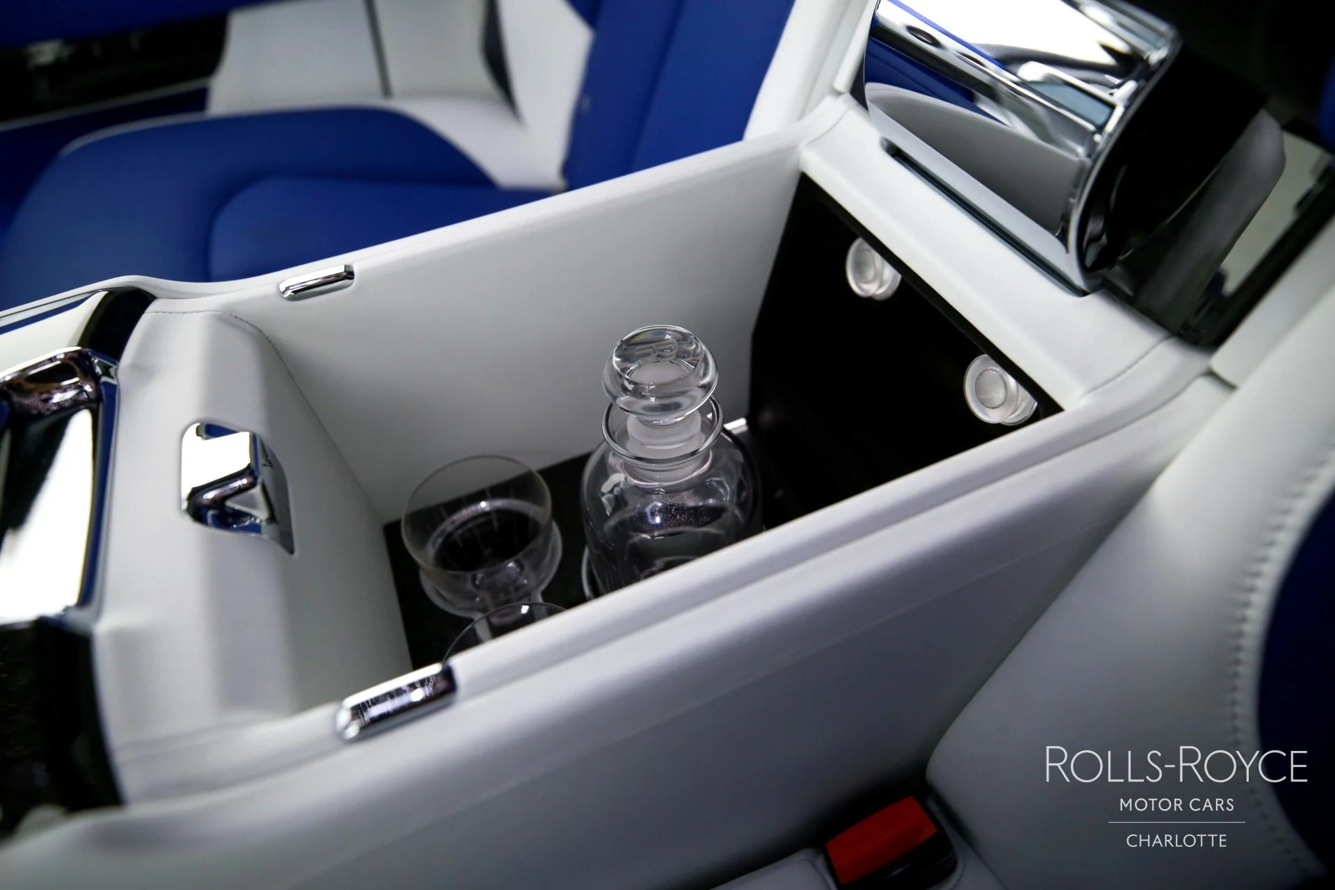 mph023_3137401022_Used_2023_Rolls_Royce_Black_Badge_Cullinan_1769450134_28537540e8