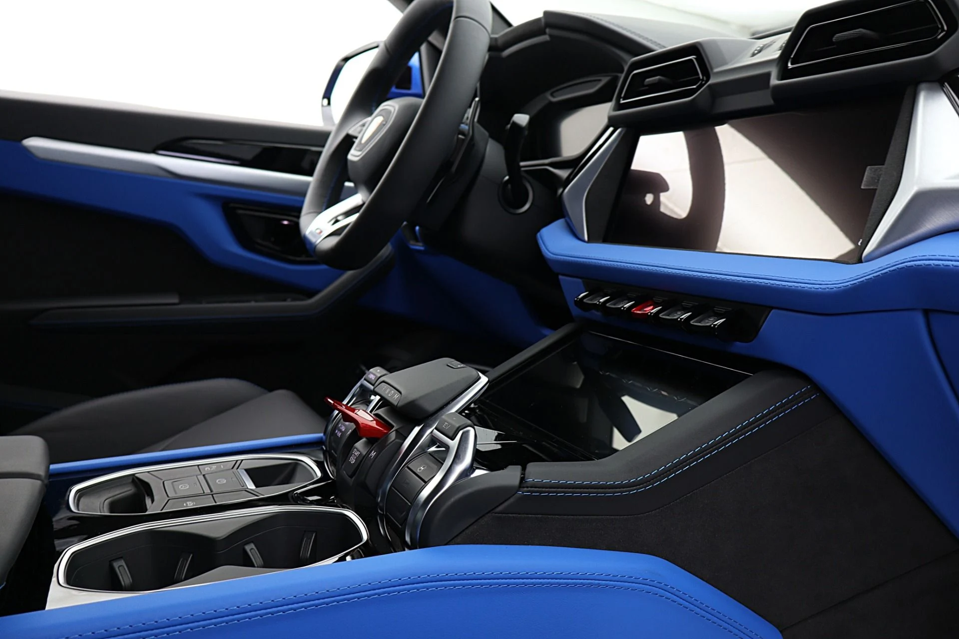 mph023_3140097805_New_2026_Lamborghini_Urus_SE_25d4ce3212