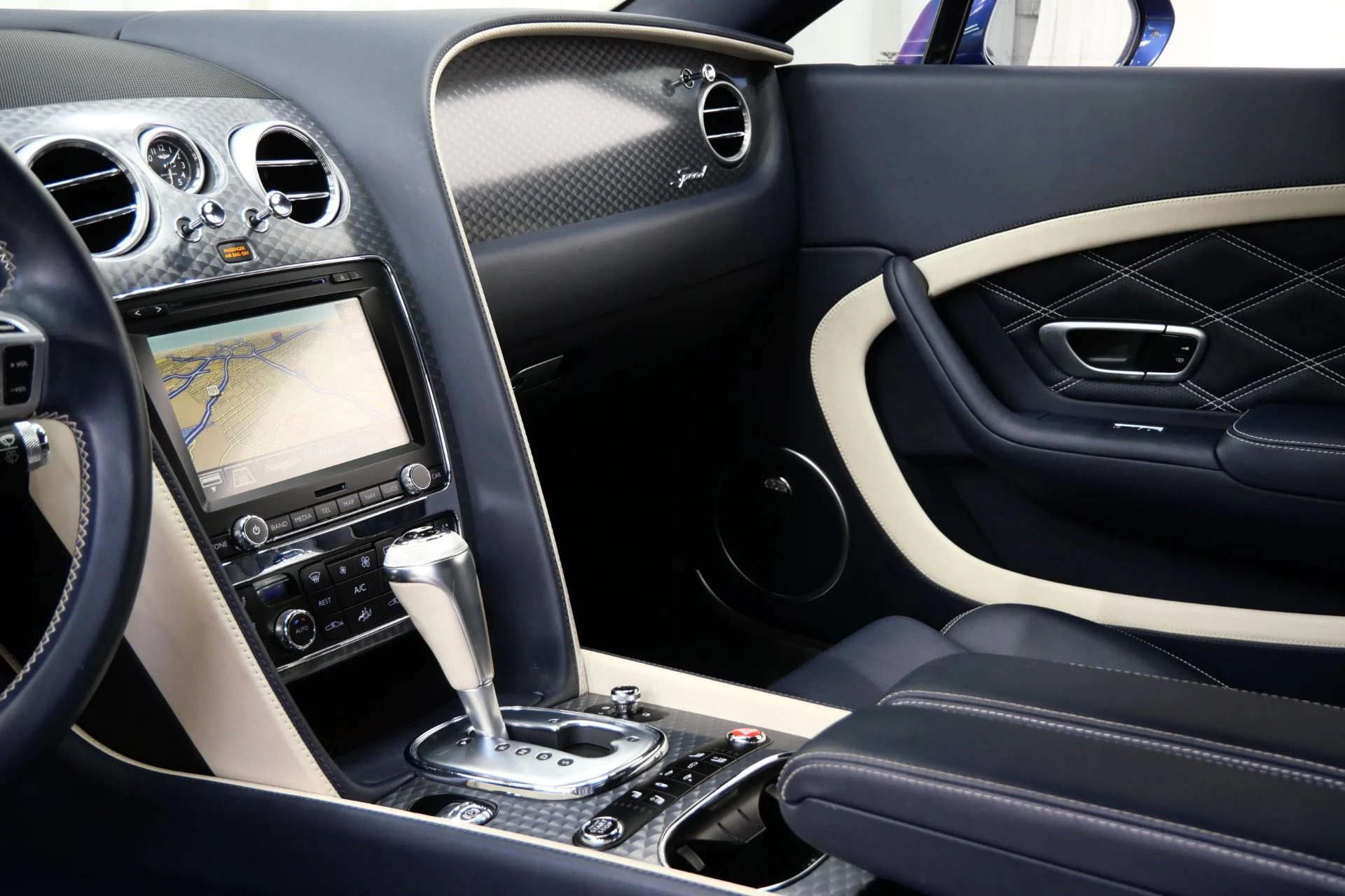mph023_3149093997_Used_2015_Bentley_Continental_GT_Speed_1750443391_cc5d85daea