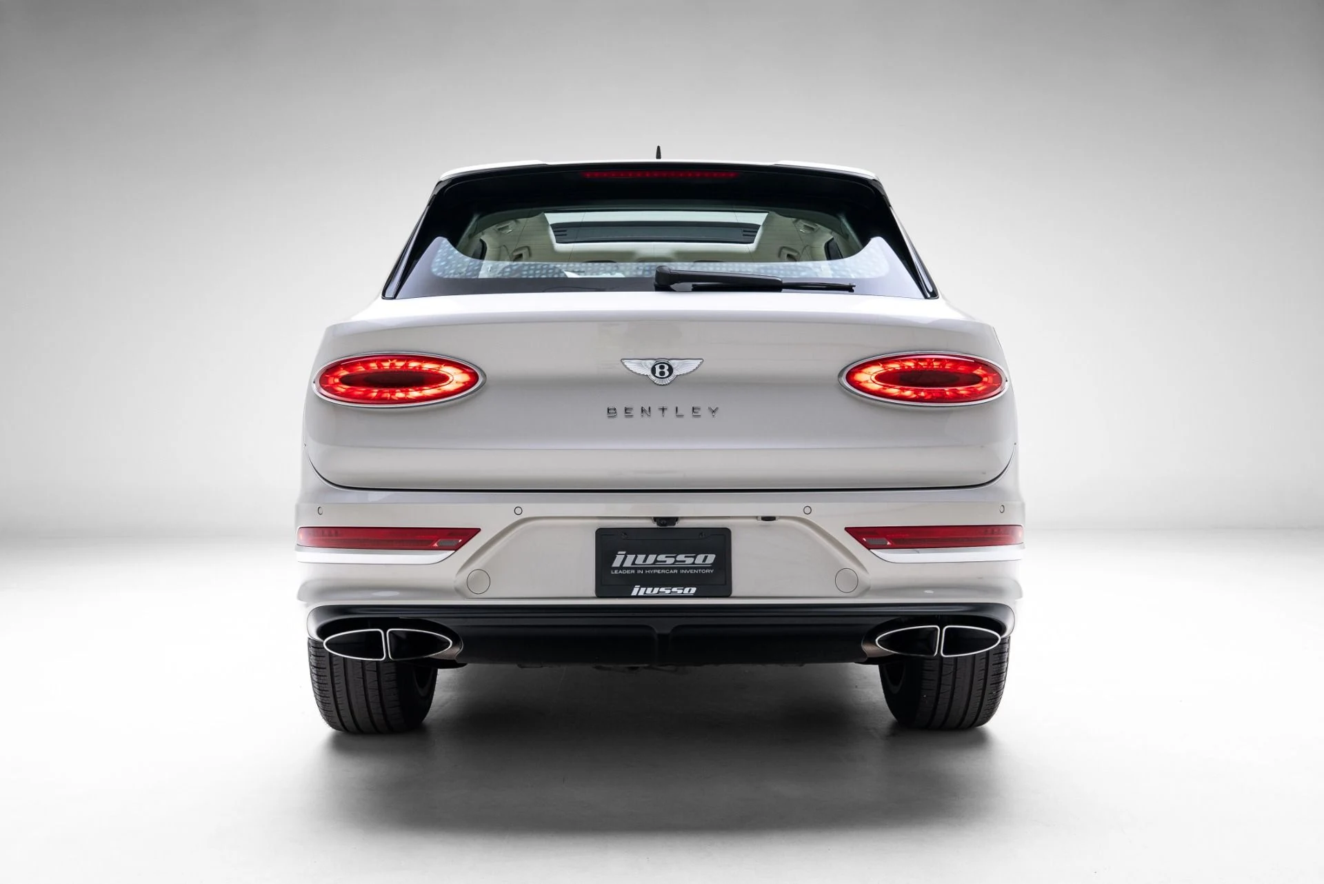 mph023_3152767807_Used_2021_Bentley_Bentayga_V8_1774990523_704d053a16