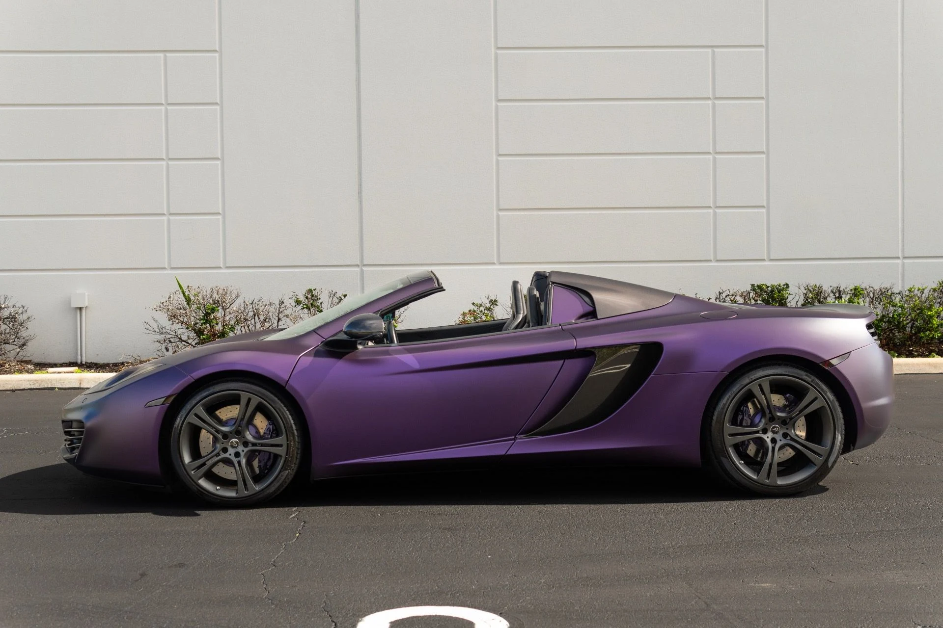 mph023_3154759805_Used_2013_Mc_Laren_MP_4_12_C_Spider_1769458558_9c87c784b7