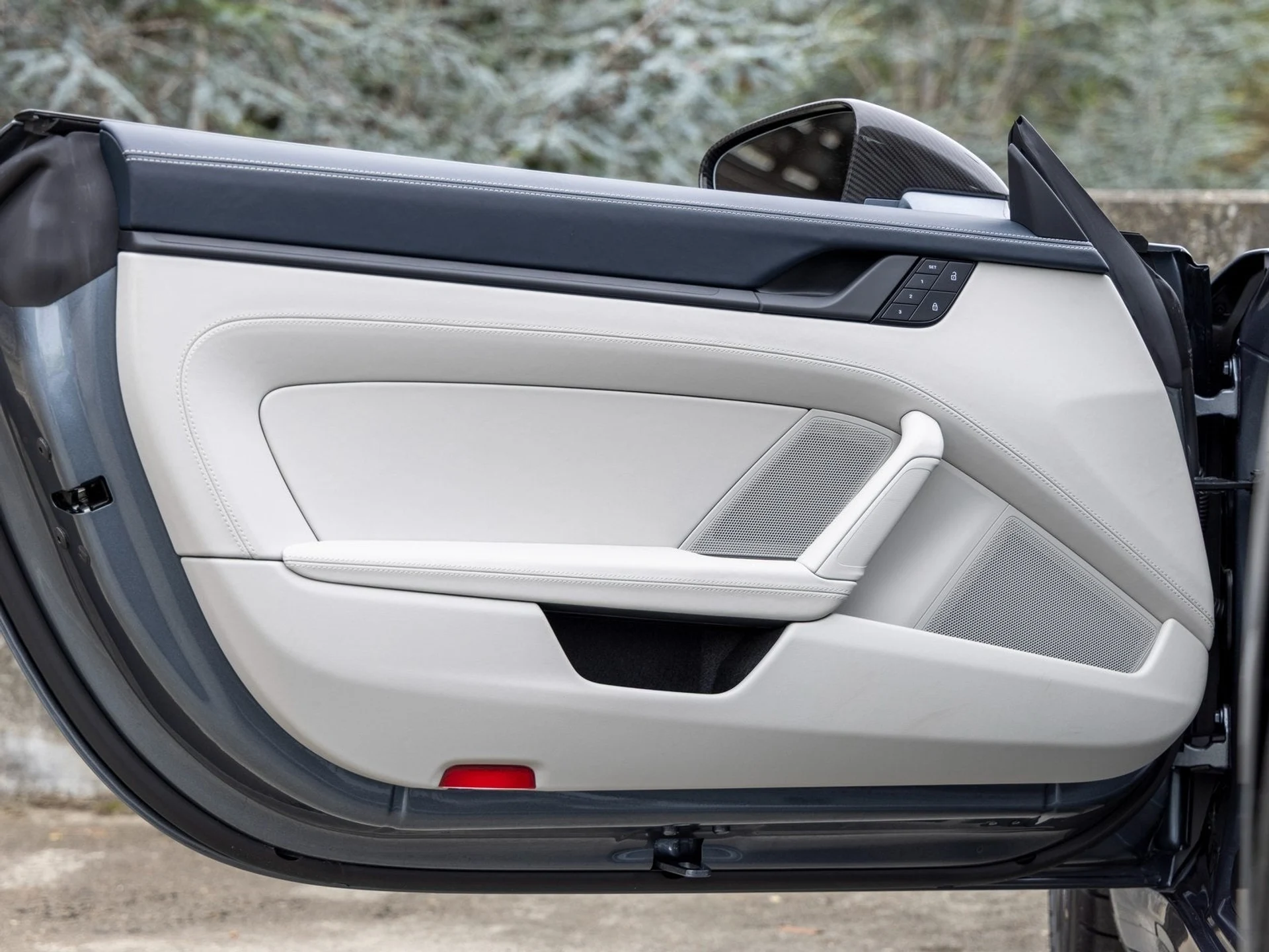 mph023_3162091580_24_1dc6bf9a41