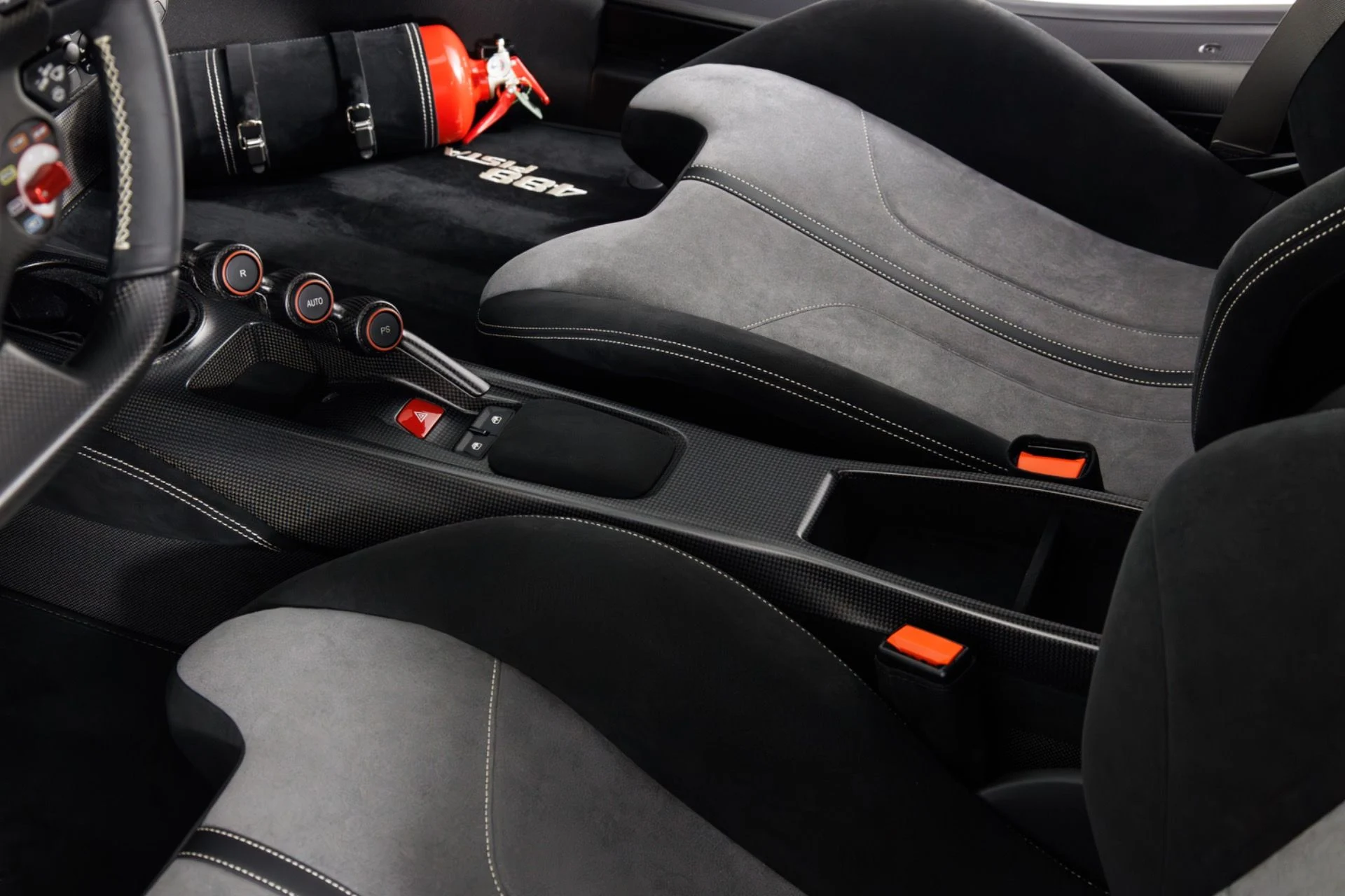 mph023_3164055661_Used_2019_Ferrari_488_Pista_1781884388_a7a90ba875