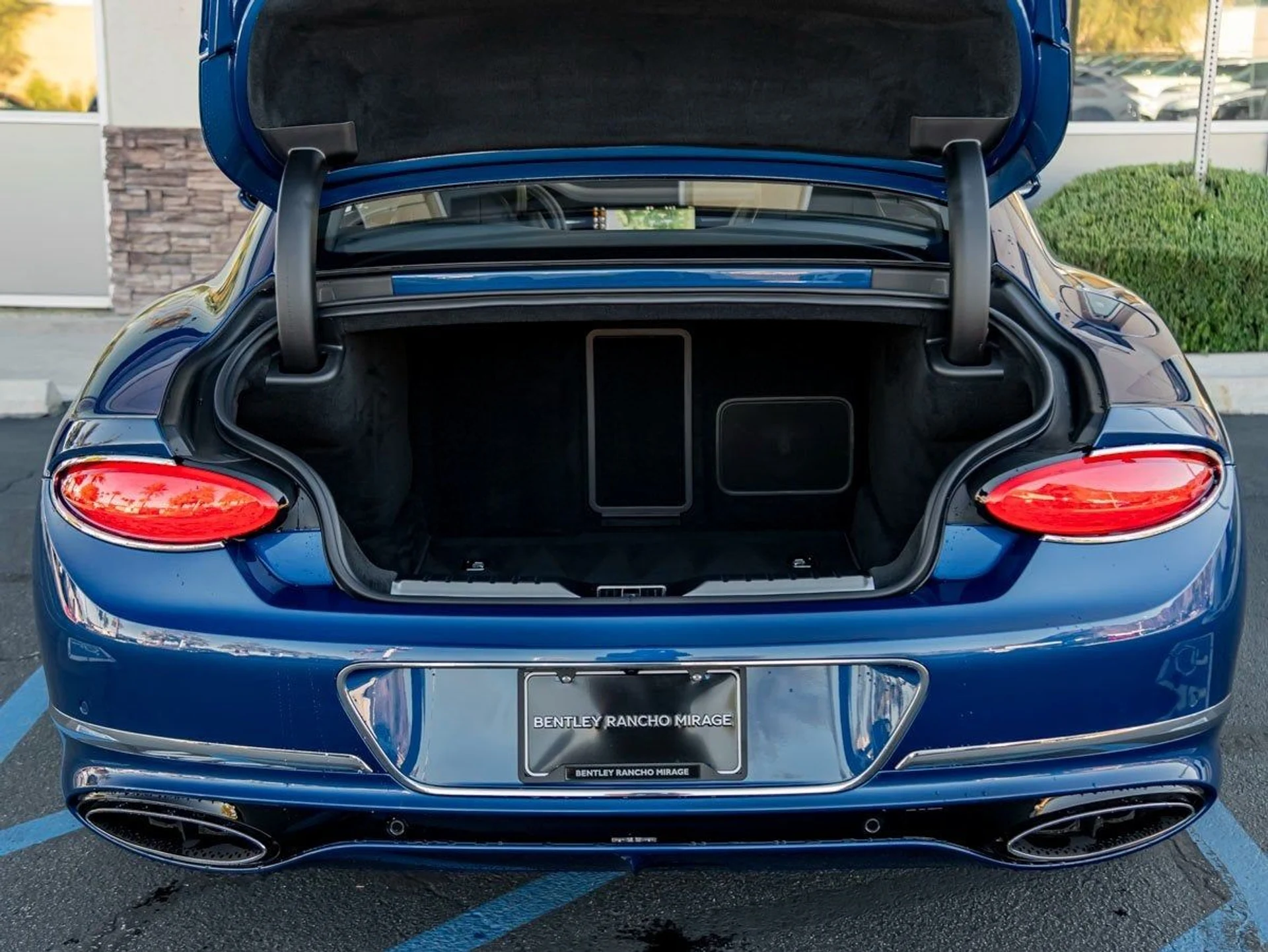 mph023_3165089914_24_5f60288cf1