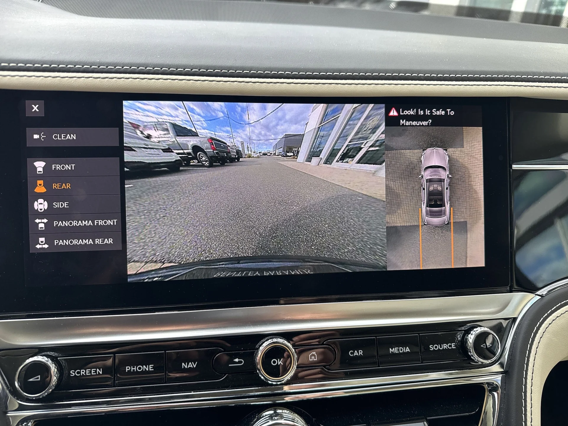 mph023_3165422834_afcd46ee03cdcba2b13a40cf347485d5x_34a8934ec0