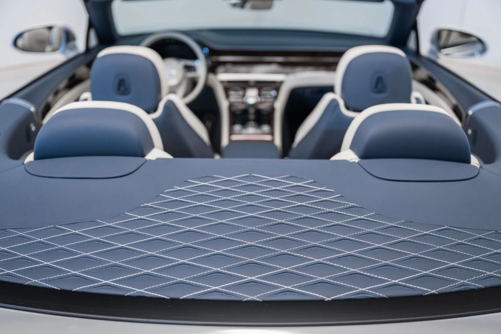 mph023_31672057_New_2025_Bentley_Continental_1754062657_8500ba65e3