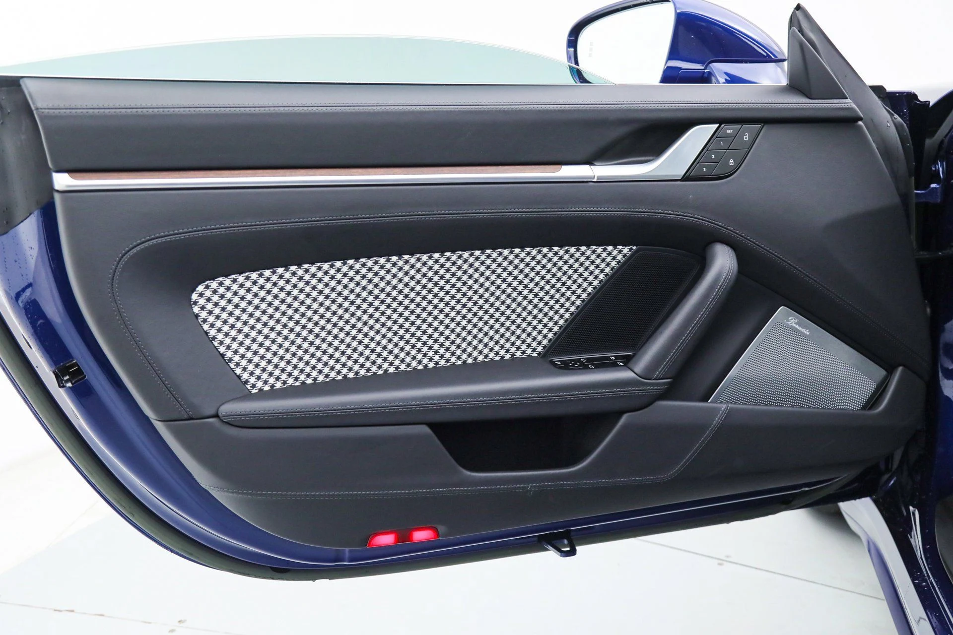 mph023_3167352581_11765c7ad3332bc0c50c31207e71a902_38ddbcdca7