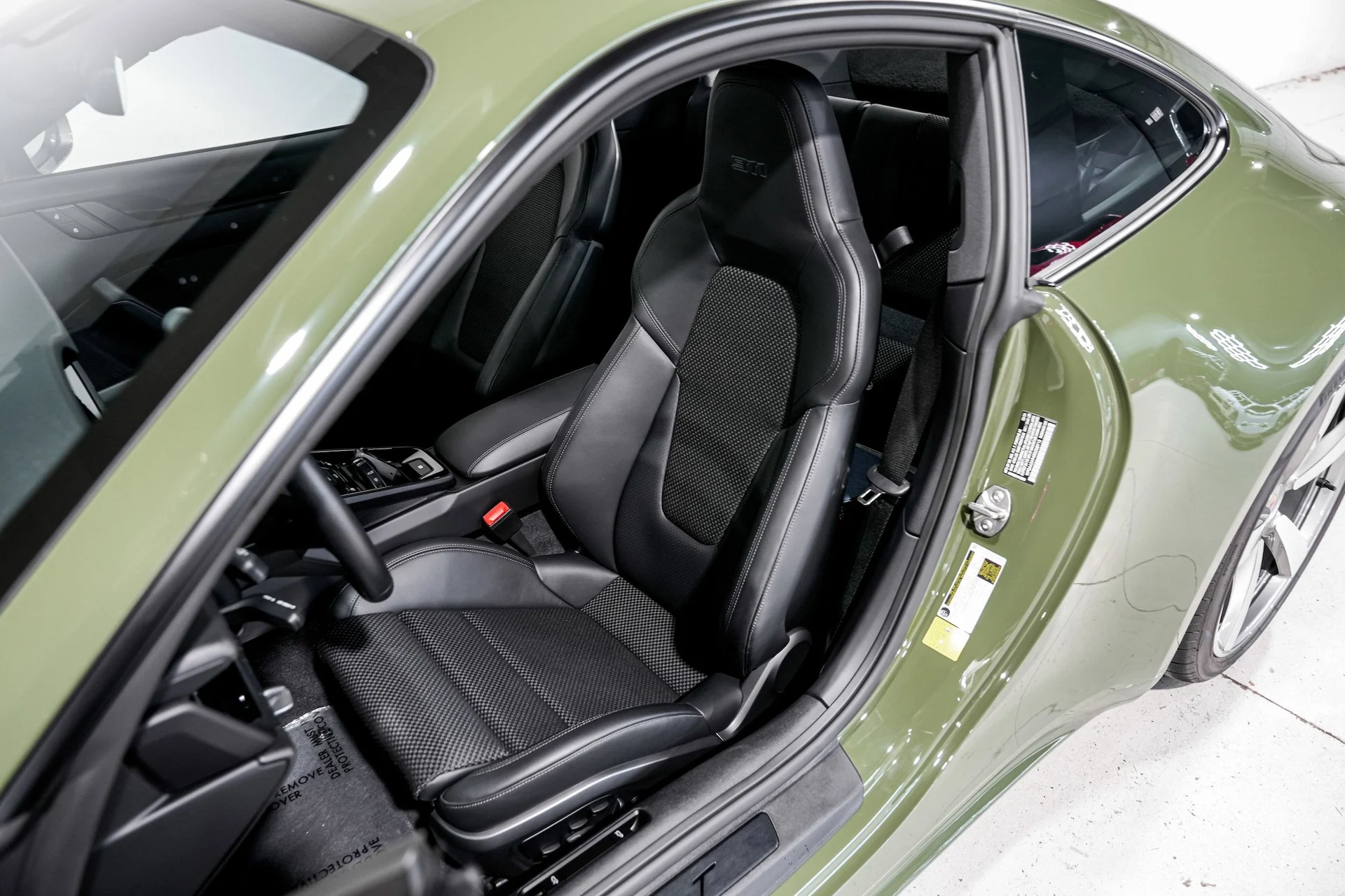 mph023_3174871572_b6bf200a04417660cc242c76a9908bd0x_30e8e41f08