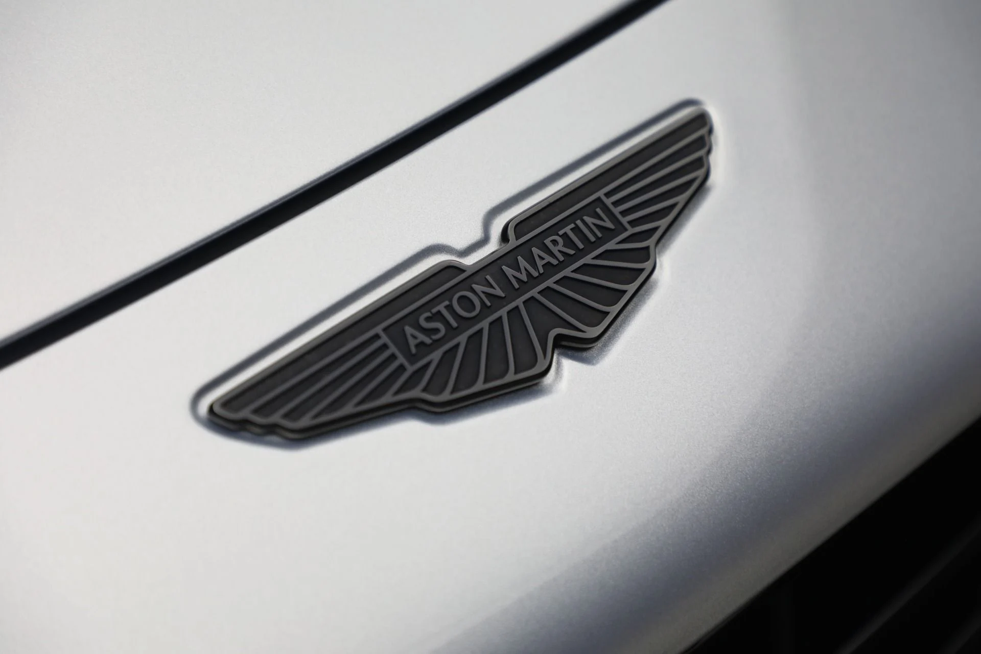 mph023_3175682840_New_2026_Aston_Martin_Vantage_09d20f4038