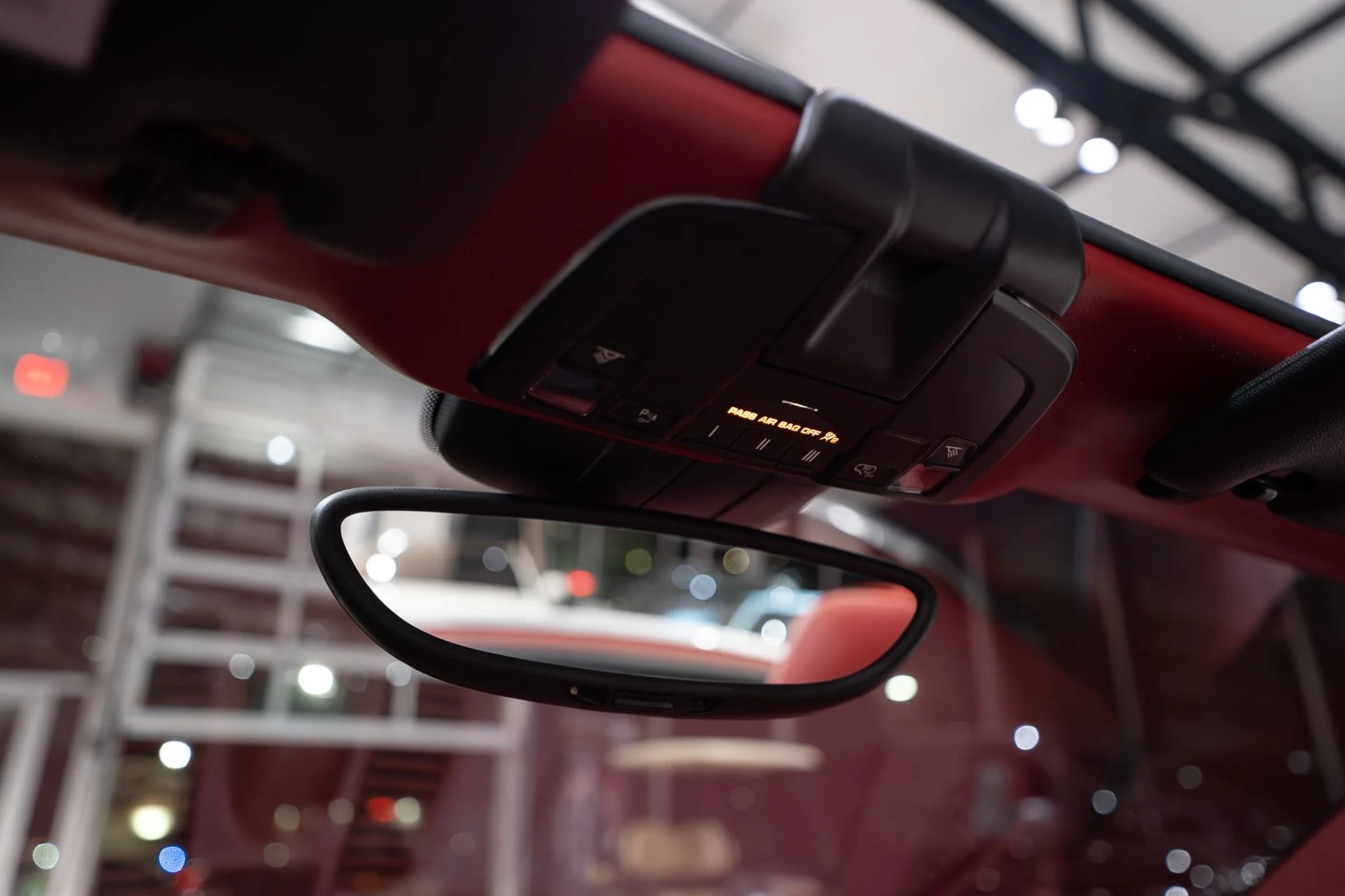 mph023_3178048924_13247_p24_l_b48aa4b554