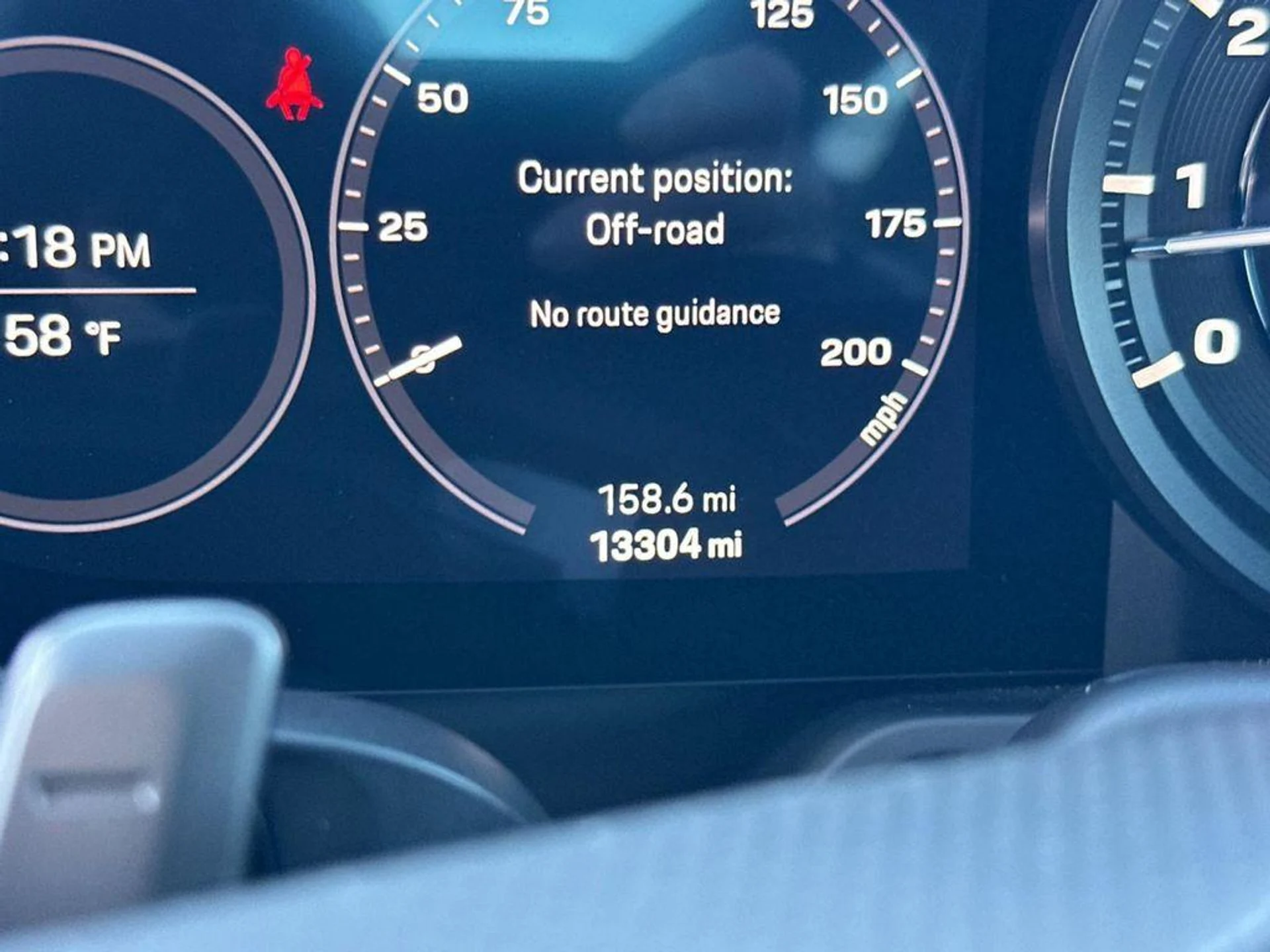 mph023_3180801932_x_G_Ul_K40bgmg8gmjx_O_A_Gpz_Hsv_E_04ab6cb363