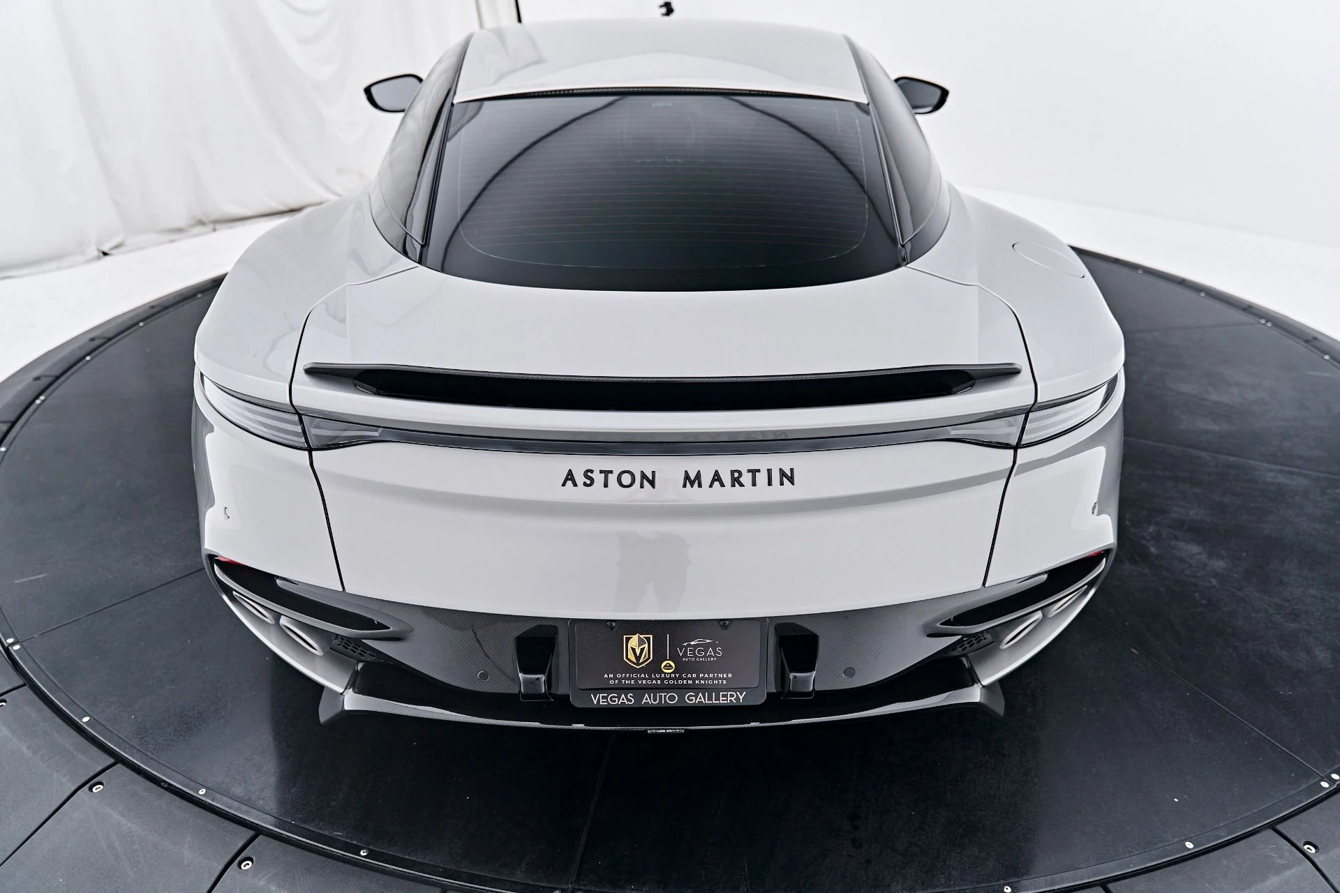 mph023_3182882449_Used_2023_Aston_Martin_DBS_1790369863_f38892e912