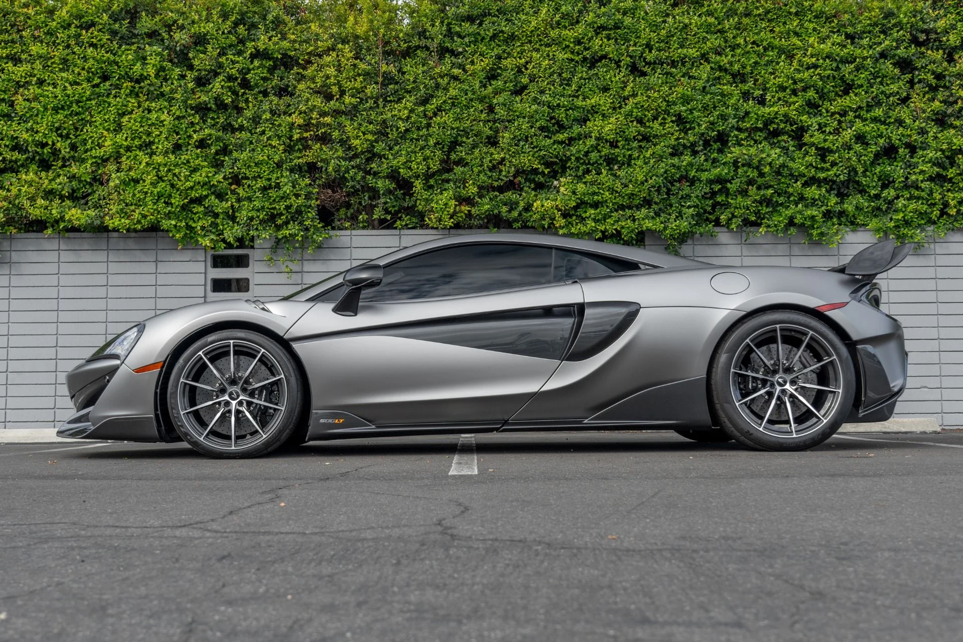 mph023_3185051591_Used_2019_Mc_Laren_600_LT_1760376158_7ec5ca37d9