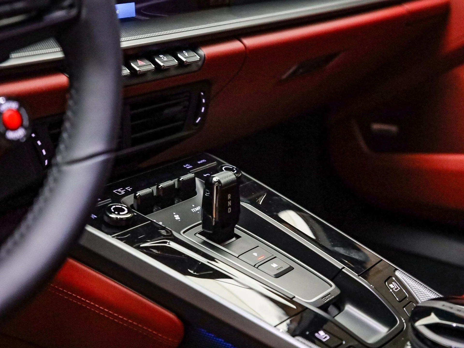 mph023_3188331304_a8e99f87a1d867699ee03baa8402f8a0x_926fb80e72