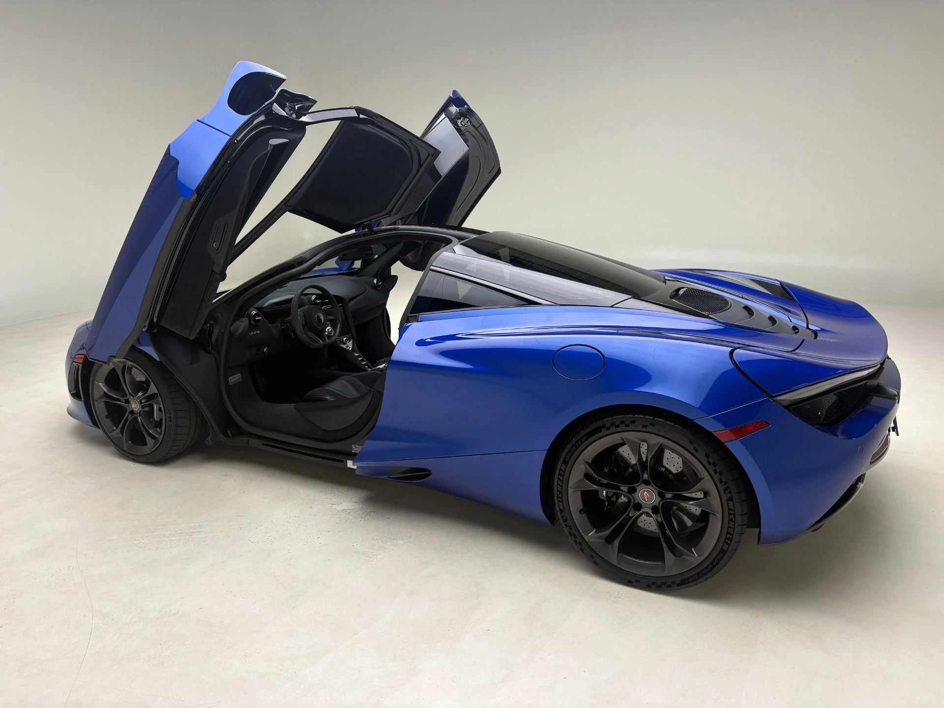 mph023_3193390516_Used_2018_Mc_Laren_720_S_Performance_1777593466_09c3fe462d