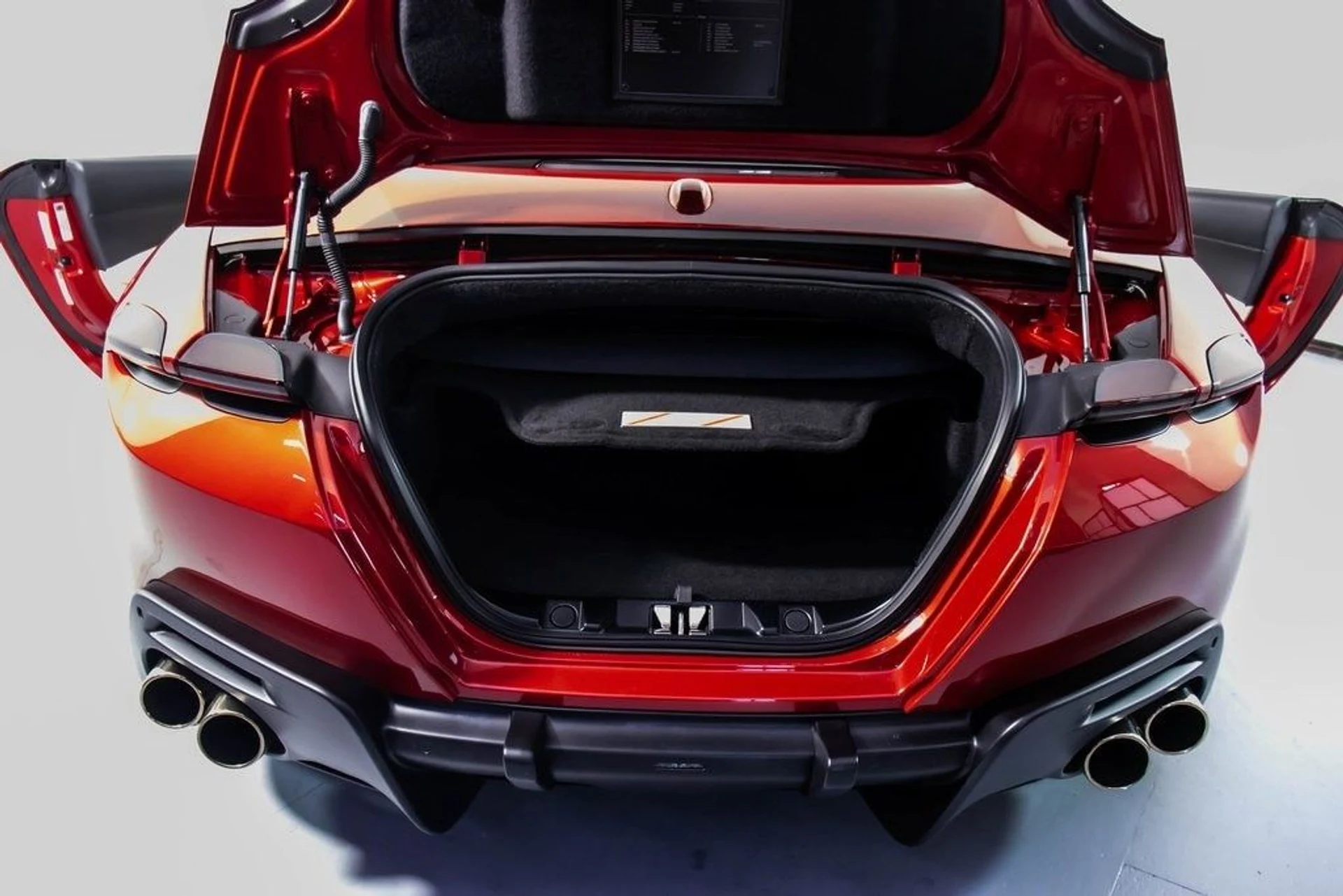 mph023_3196231154_b80824f5b187cd564de2524d79f8655cx_5003c90c41